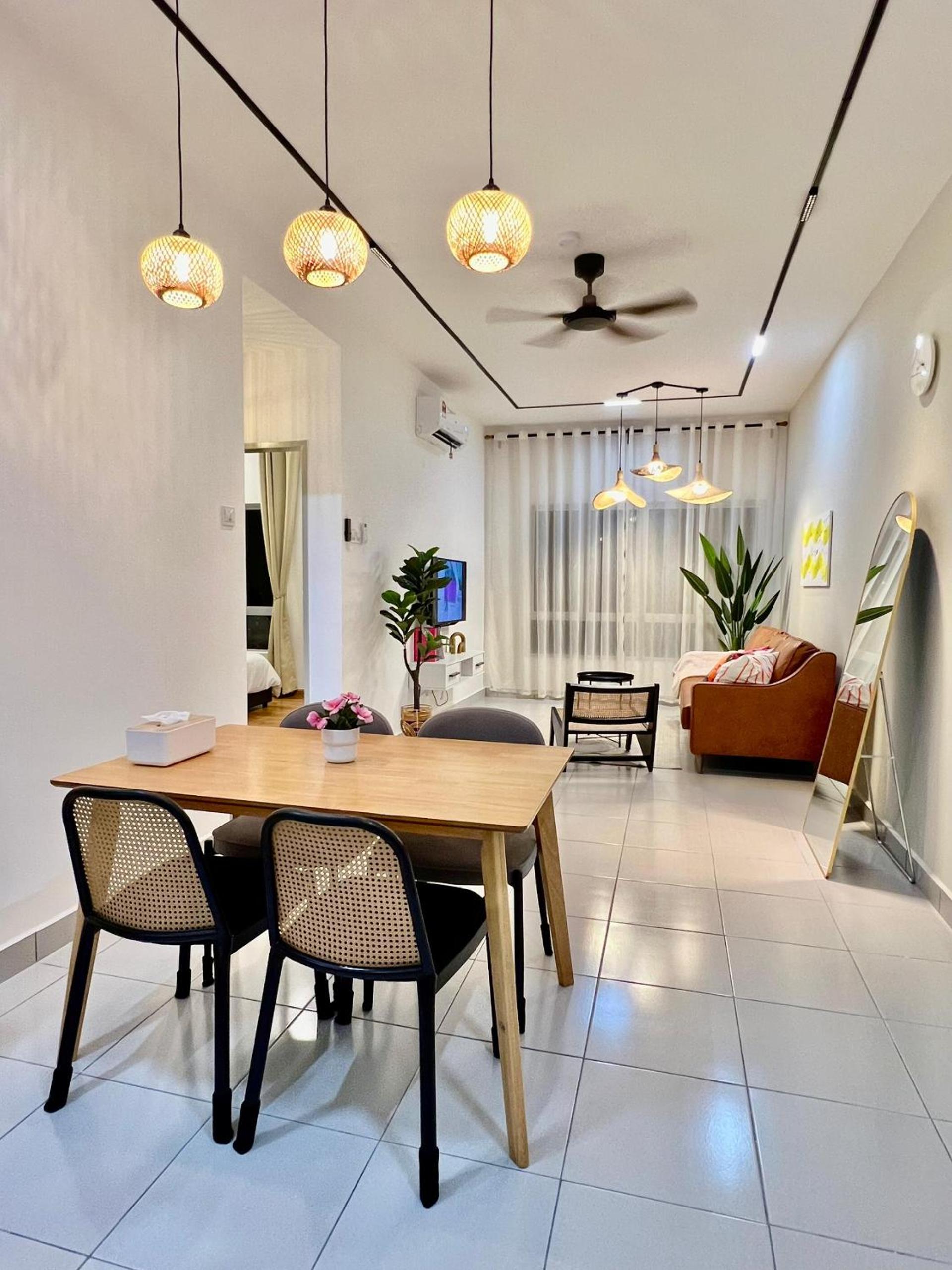 CityScape Loft - Residensi Ostia photo 2