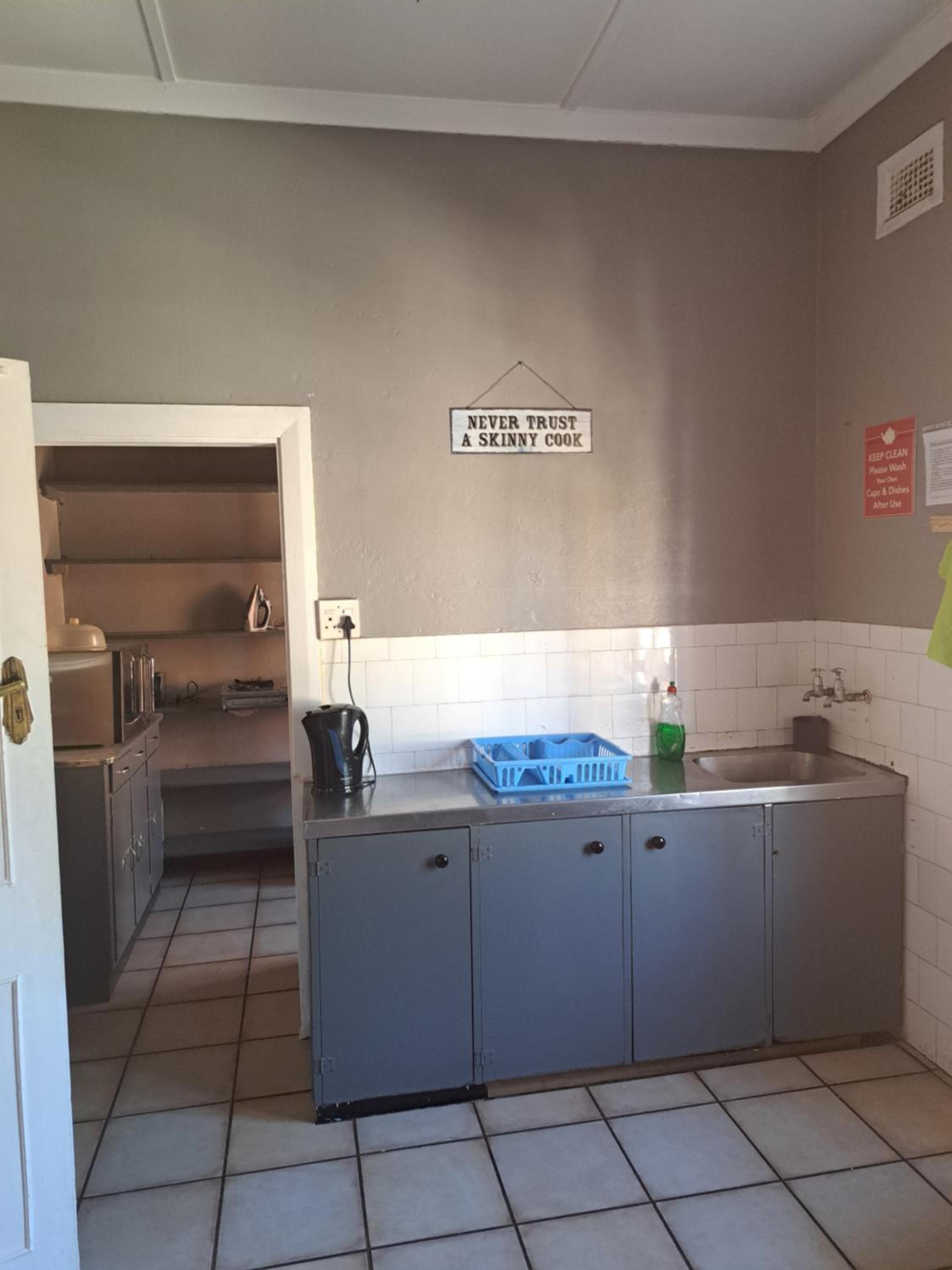 PMB Backpackers Lodge