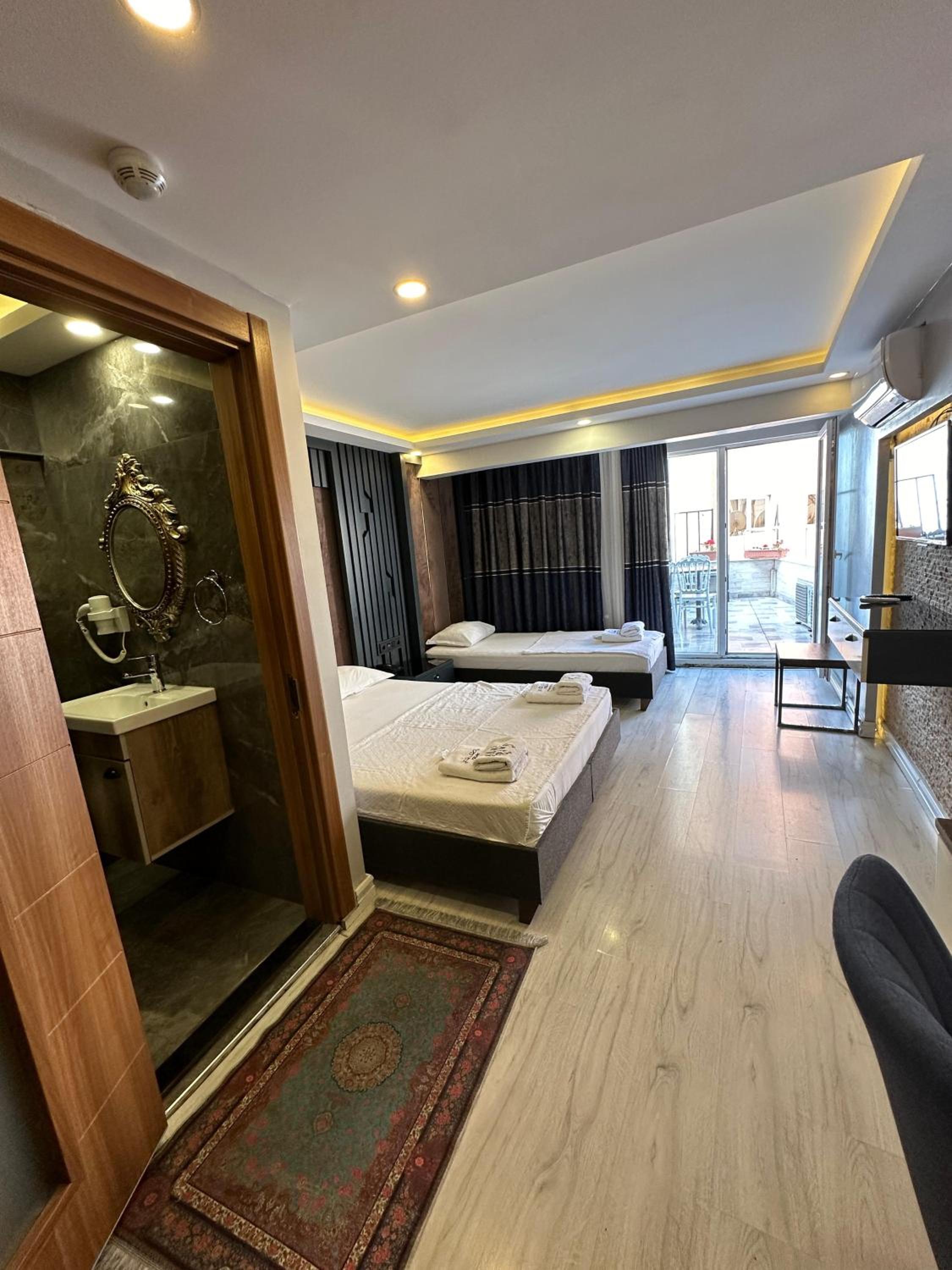 Sirkeci Quietness Hotel - Image 74