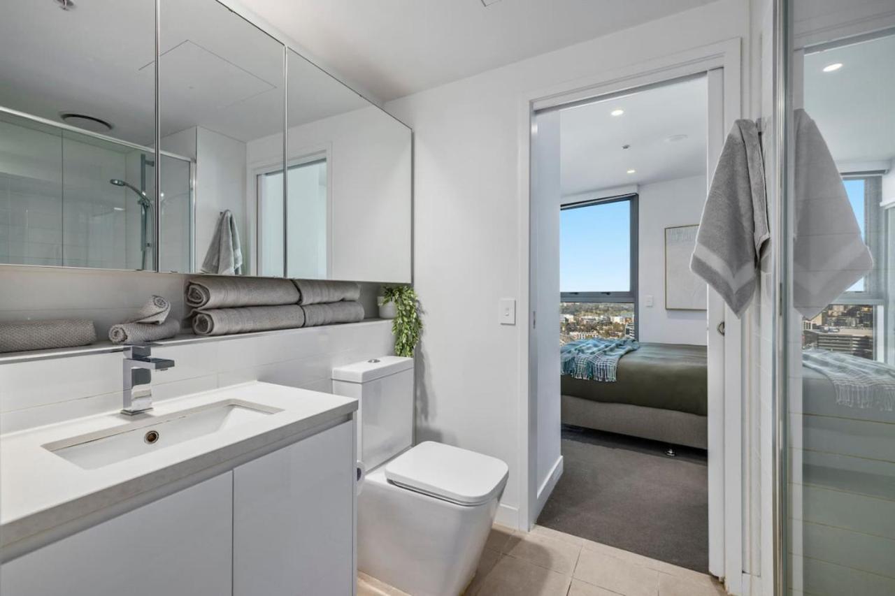 Spectacular Views, Southbank Convenience, Pool Gym