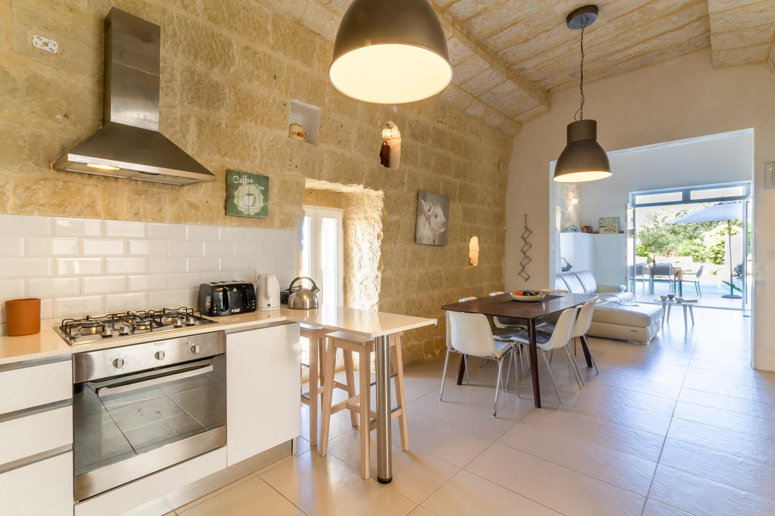 Ta'Patee Pool Farmhouse in Gozo - Happy Rentals view 5