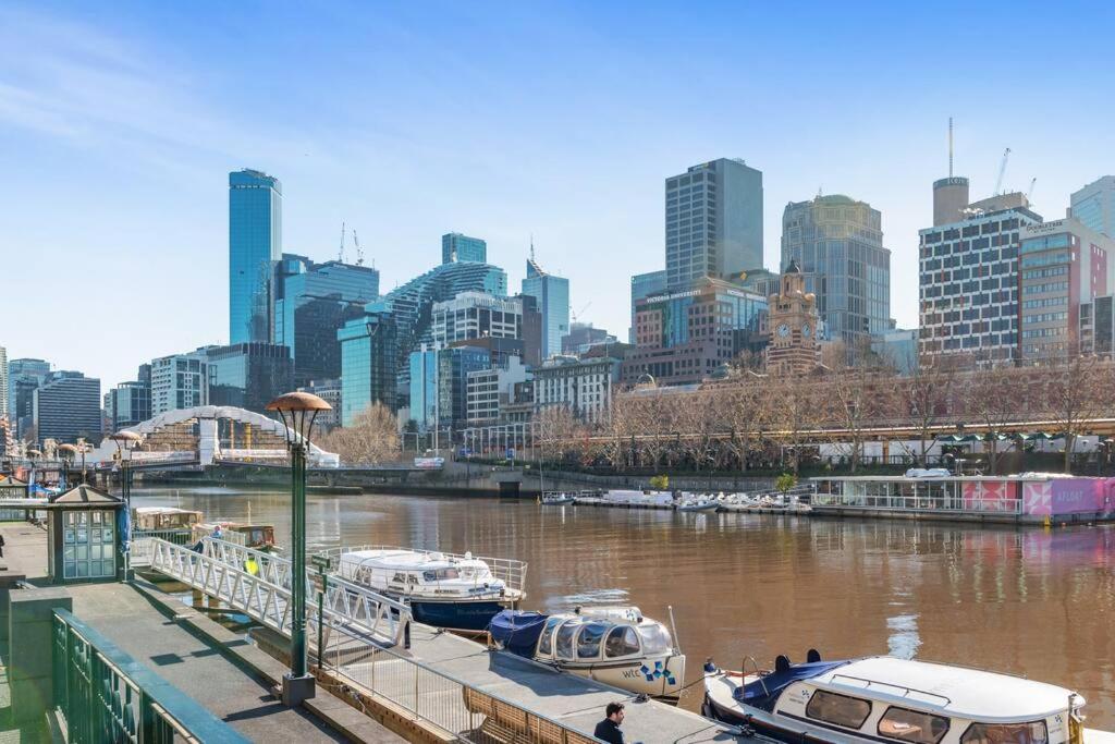Amaya-Modern Southbank Living-Close to Crown & Yarra River