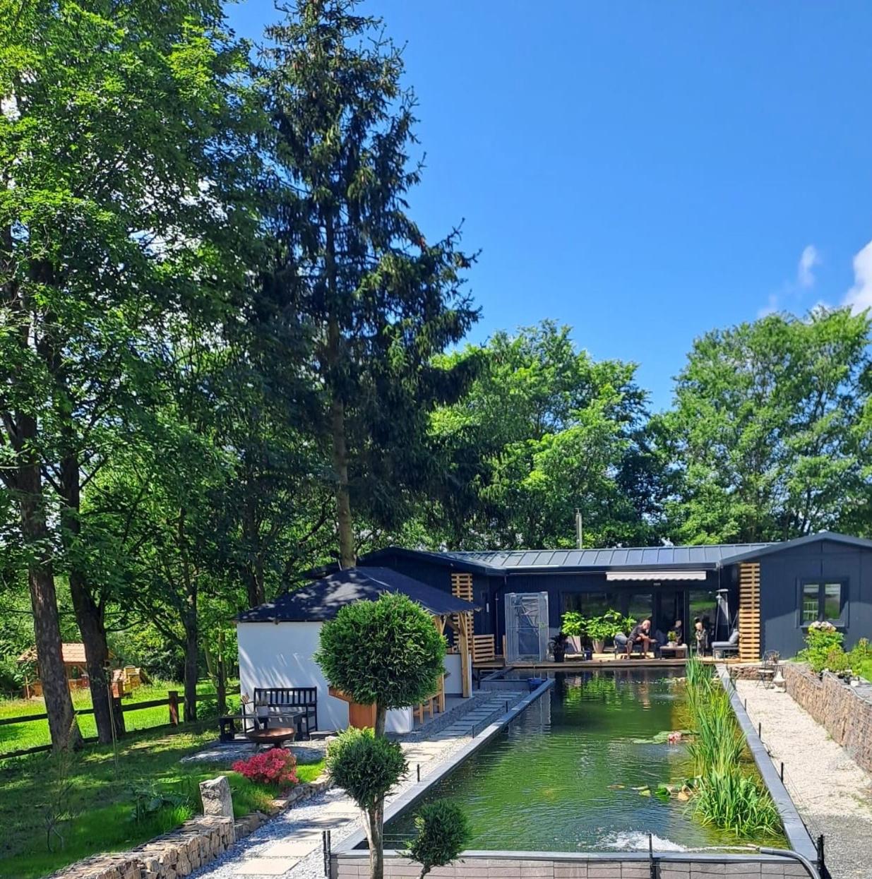 Alexa Resort
