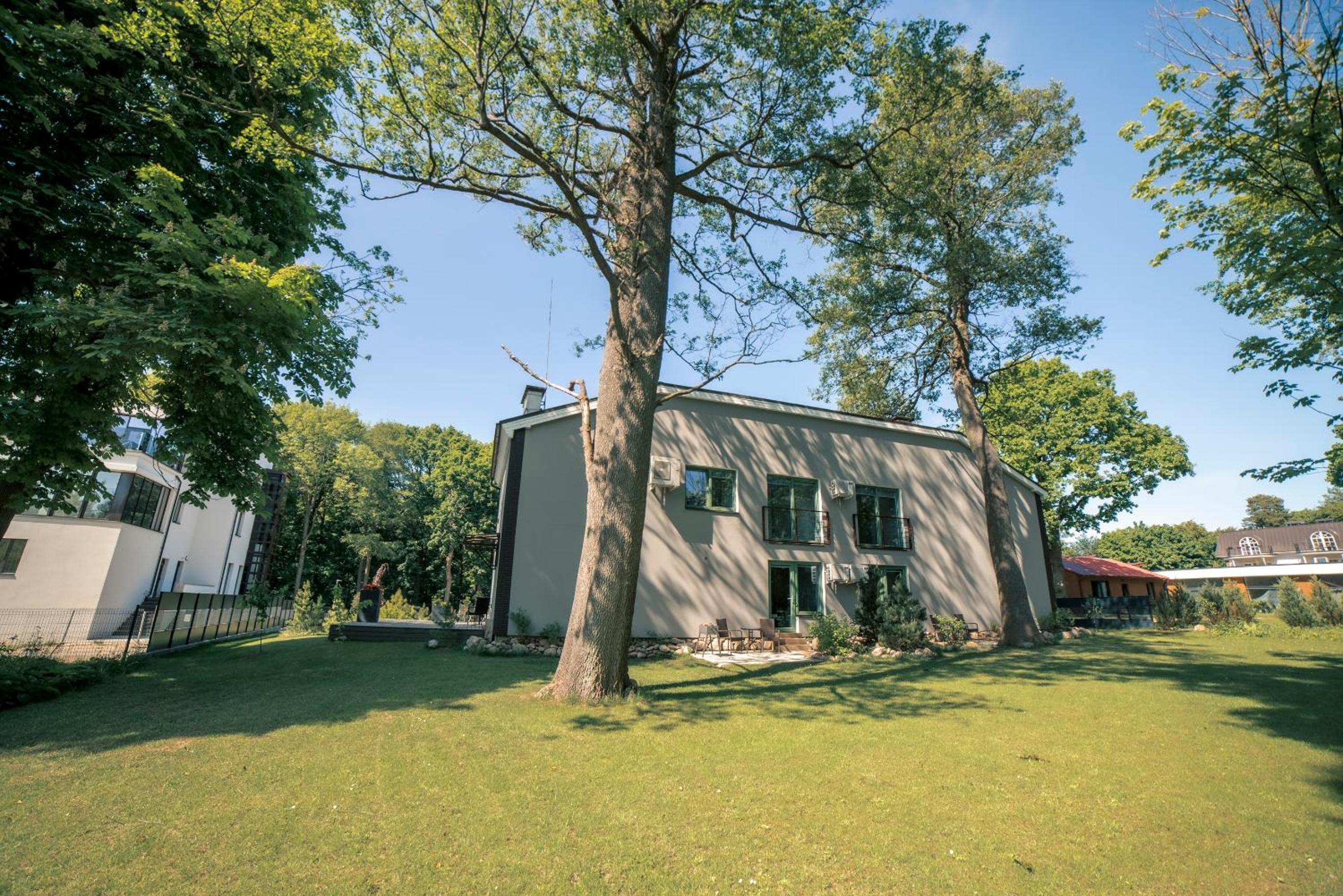 Seaside Apartments - Tiny and Cozy place view 4