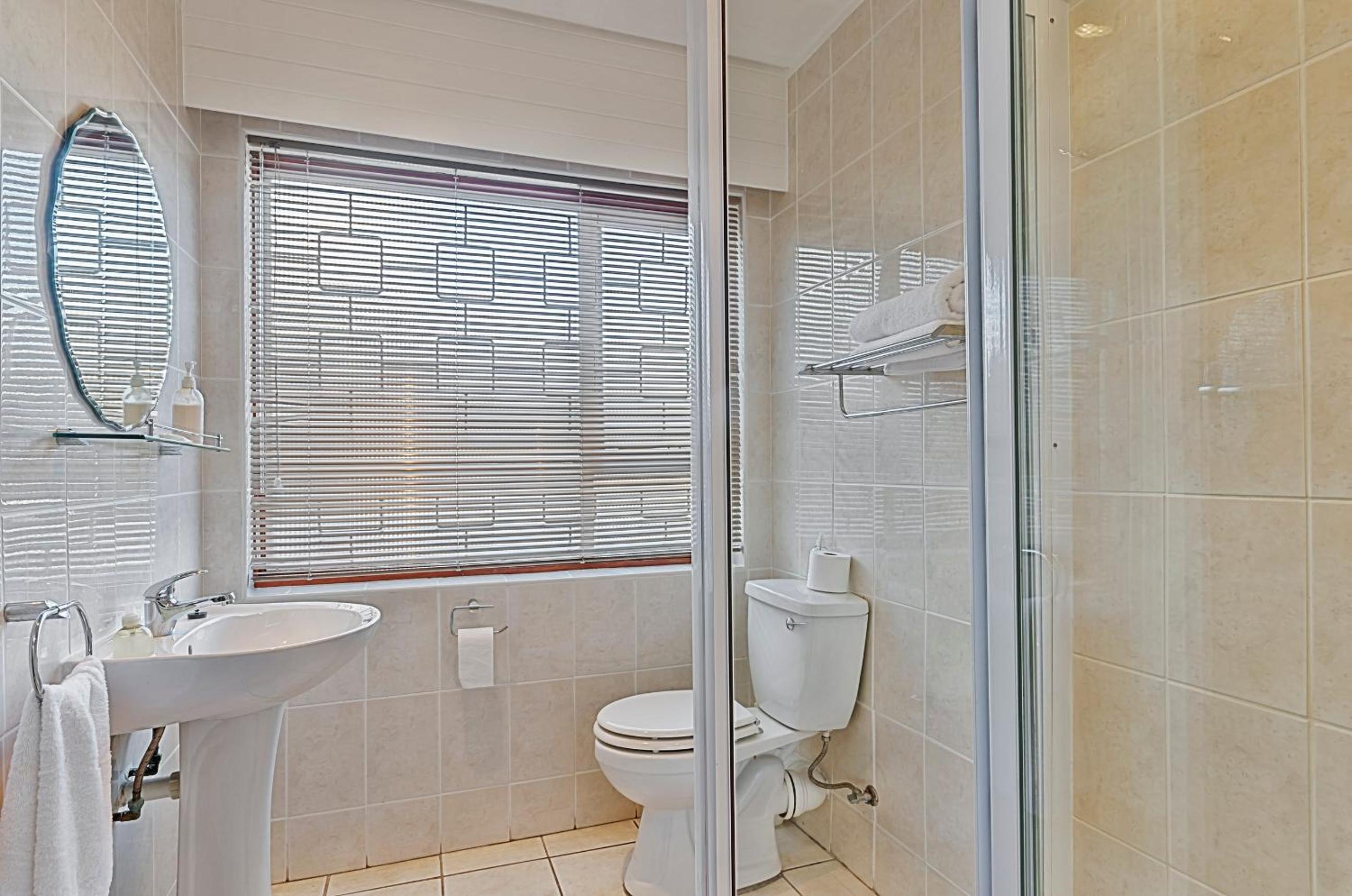 Admirals Lodge Guest House and Brightways self catering apartments