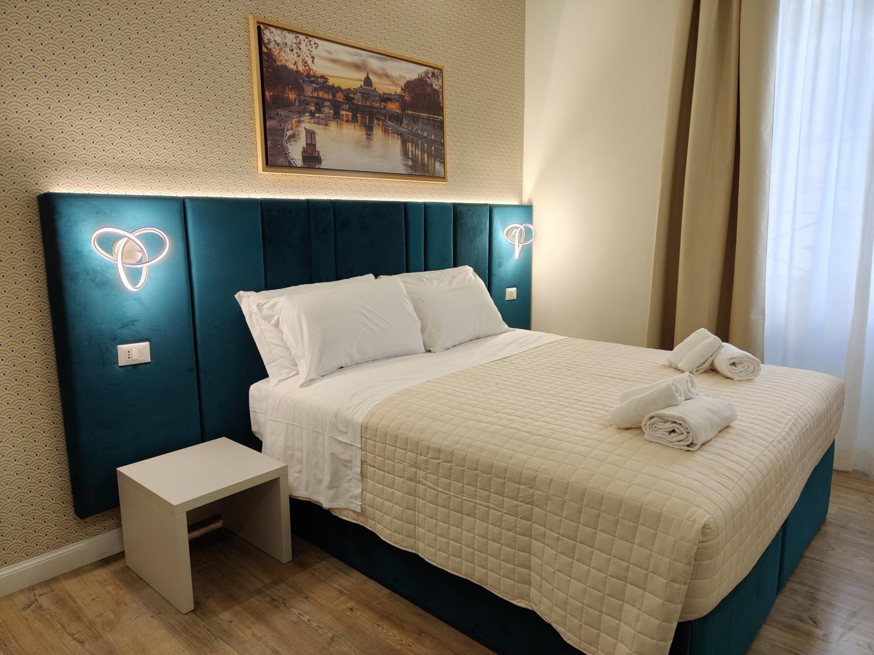 AmoRoma Suite