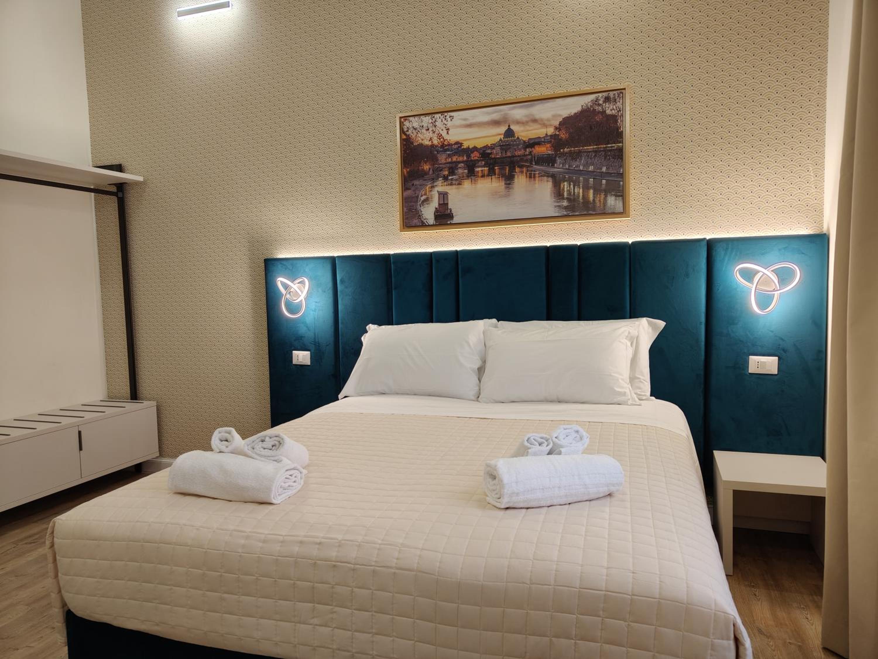 AmoRoma Suite