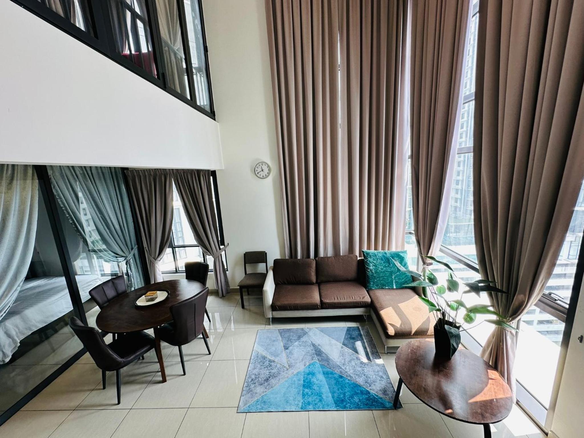 Duplex Suite Eclipse Residence Cyberjaya 2R2B by 品屋 PINWU Shortstay MMU UoC Tamarind photo 1