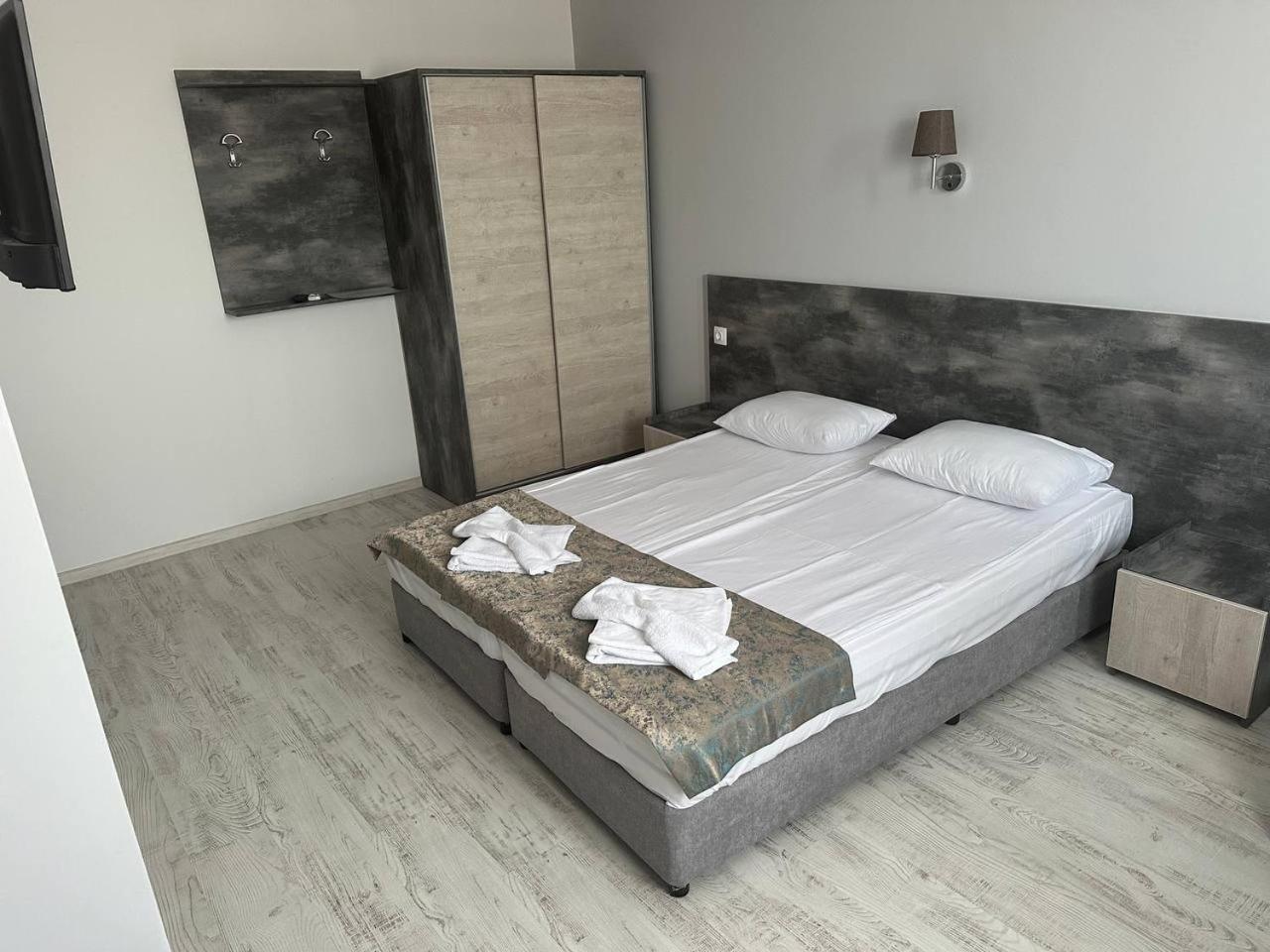 Studios and Apartments Pomorie