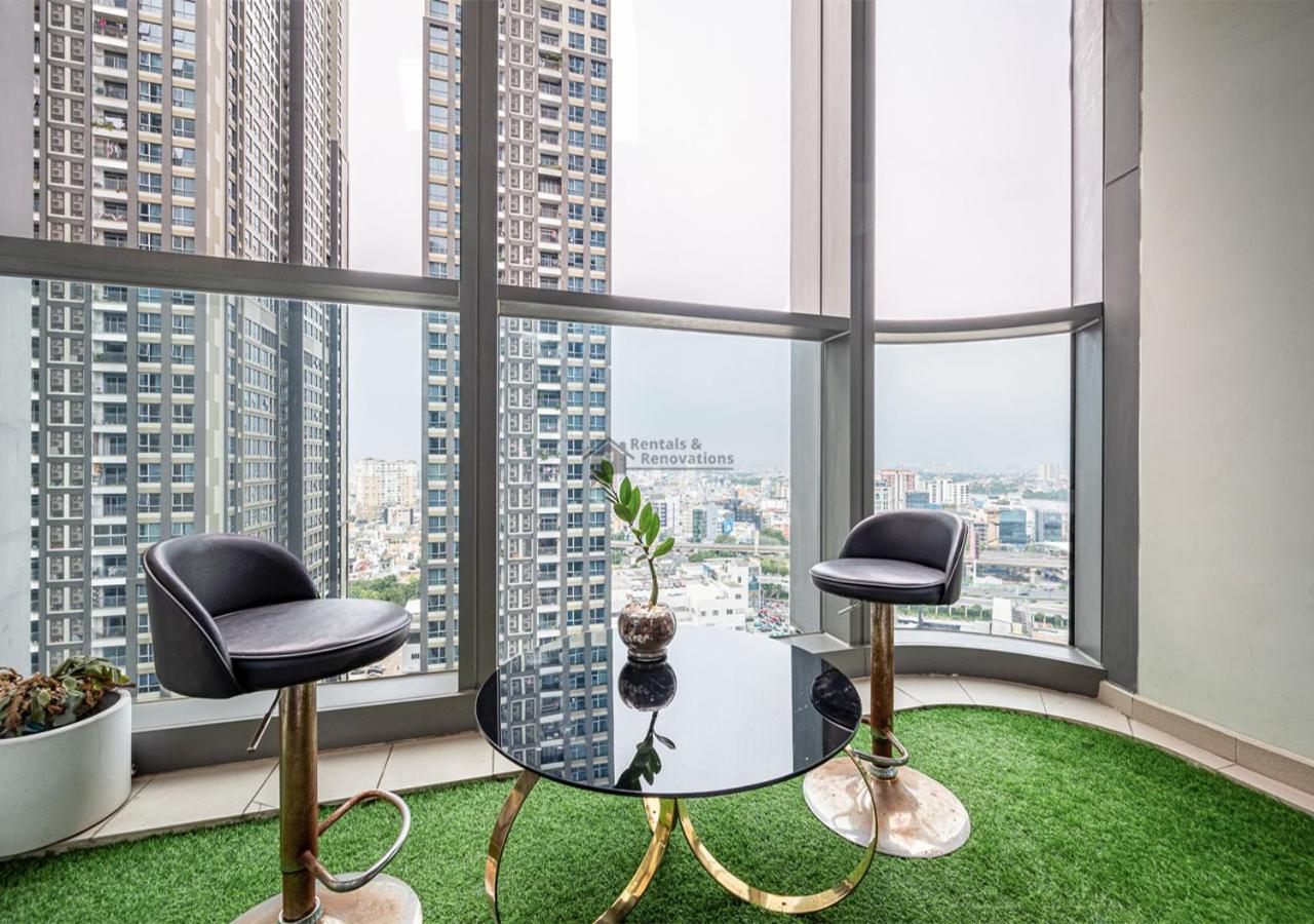 The landmark 81 Apartments & The landmark Luxury Vinhomes Apartments