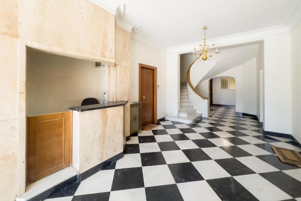 Elegant Athens Downtown Studio