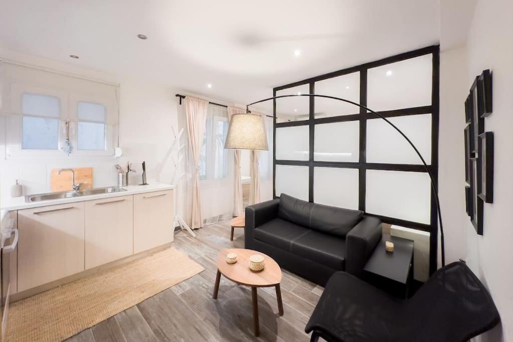 Elegant Athens Downtown Studio