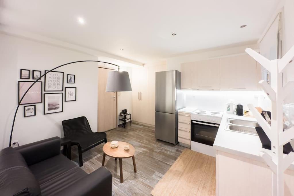 Elegant Athens Downtown Studio