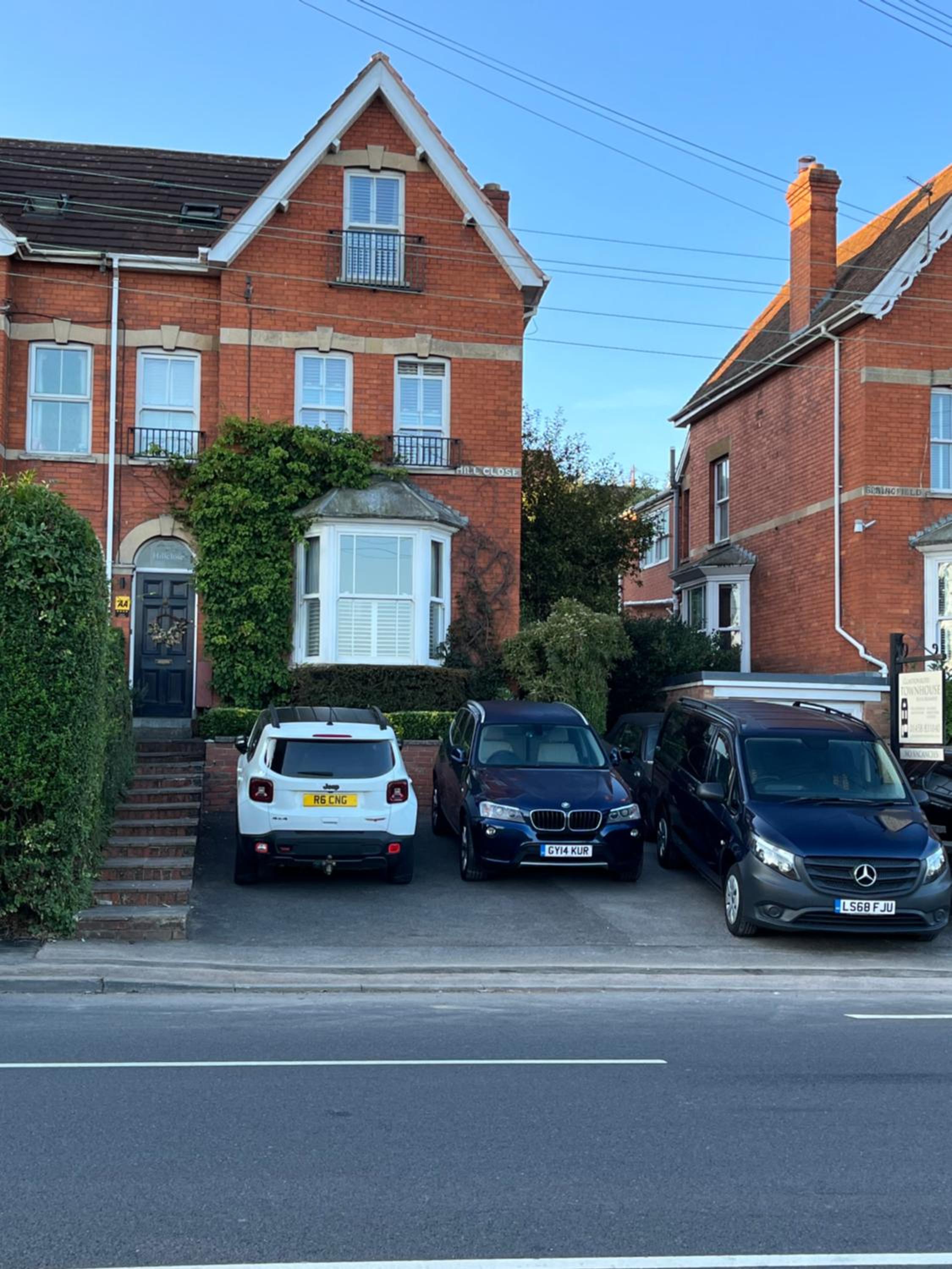 The Glastonbury Town House
