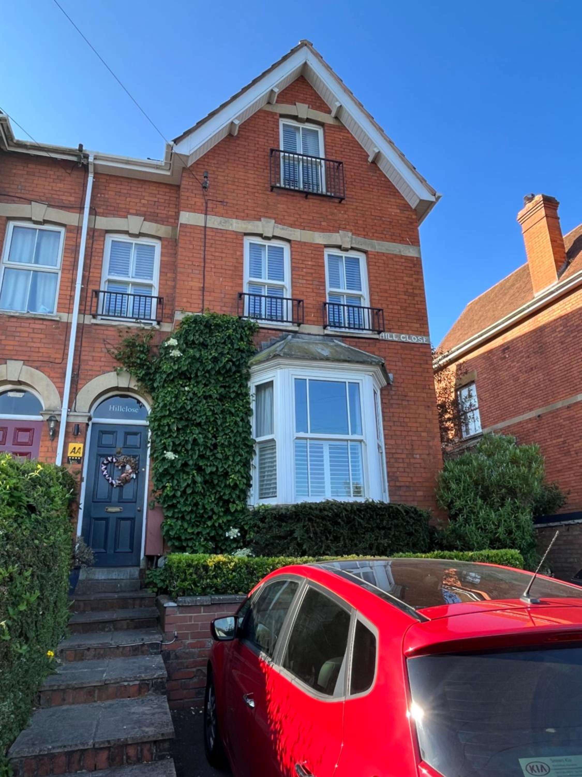 The Glastonbury Town House