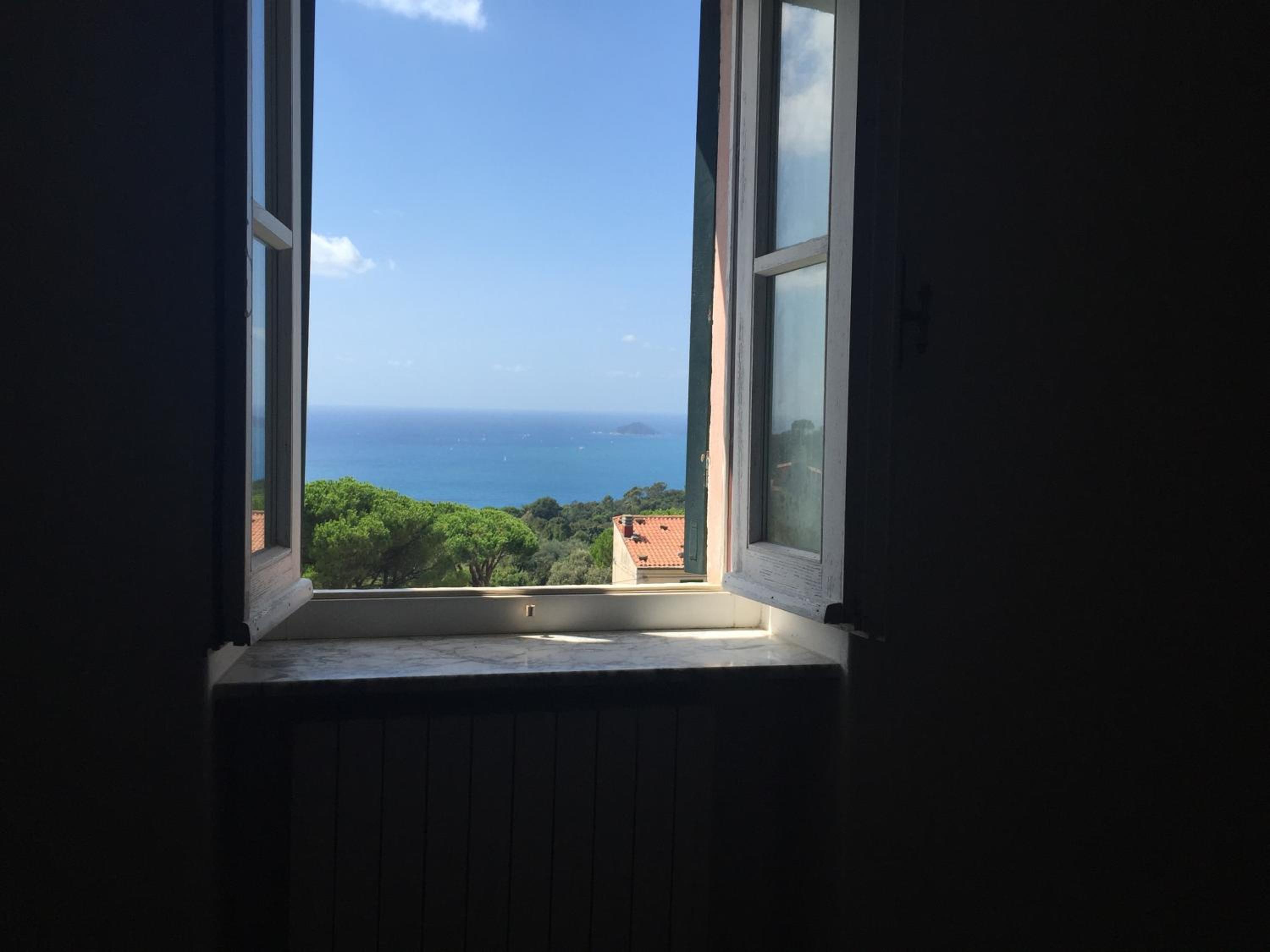 Montemarcello Holiday Home