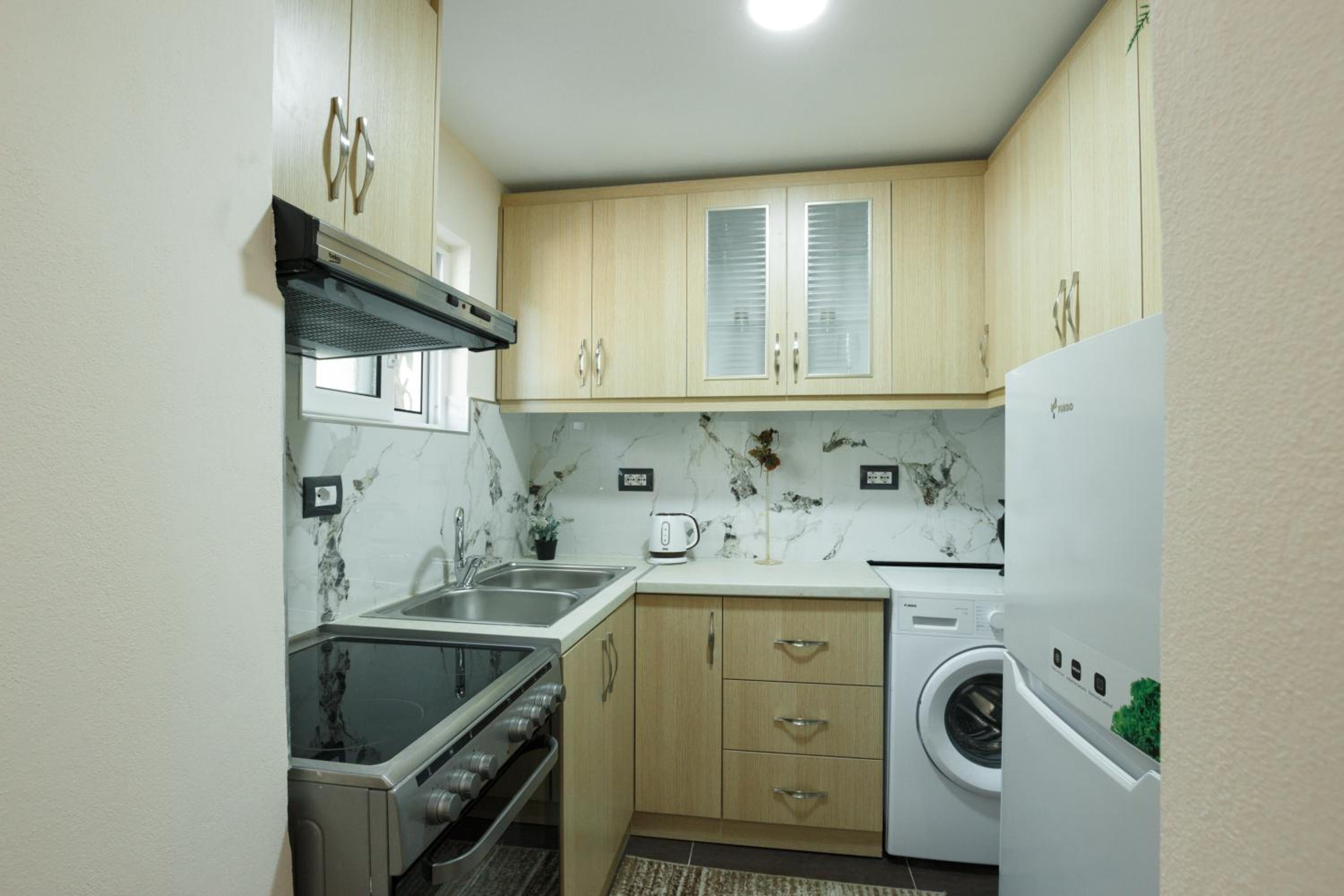 Latifi Guesthouse