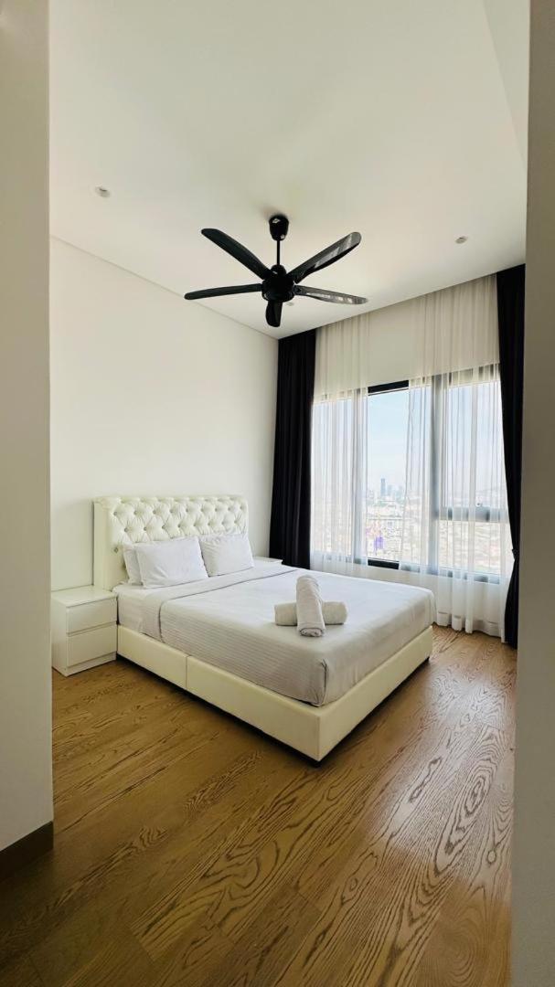 Lucentia Residents at BBCC Lalaport Bukit Bintang