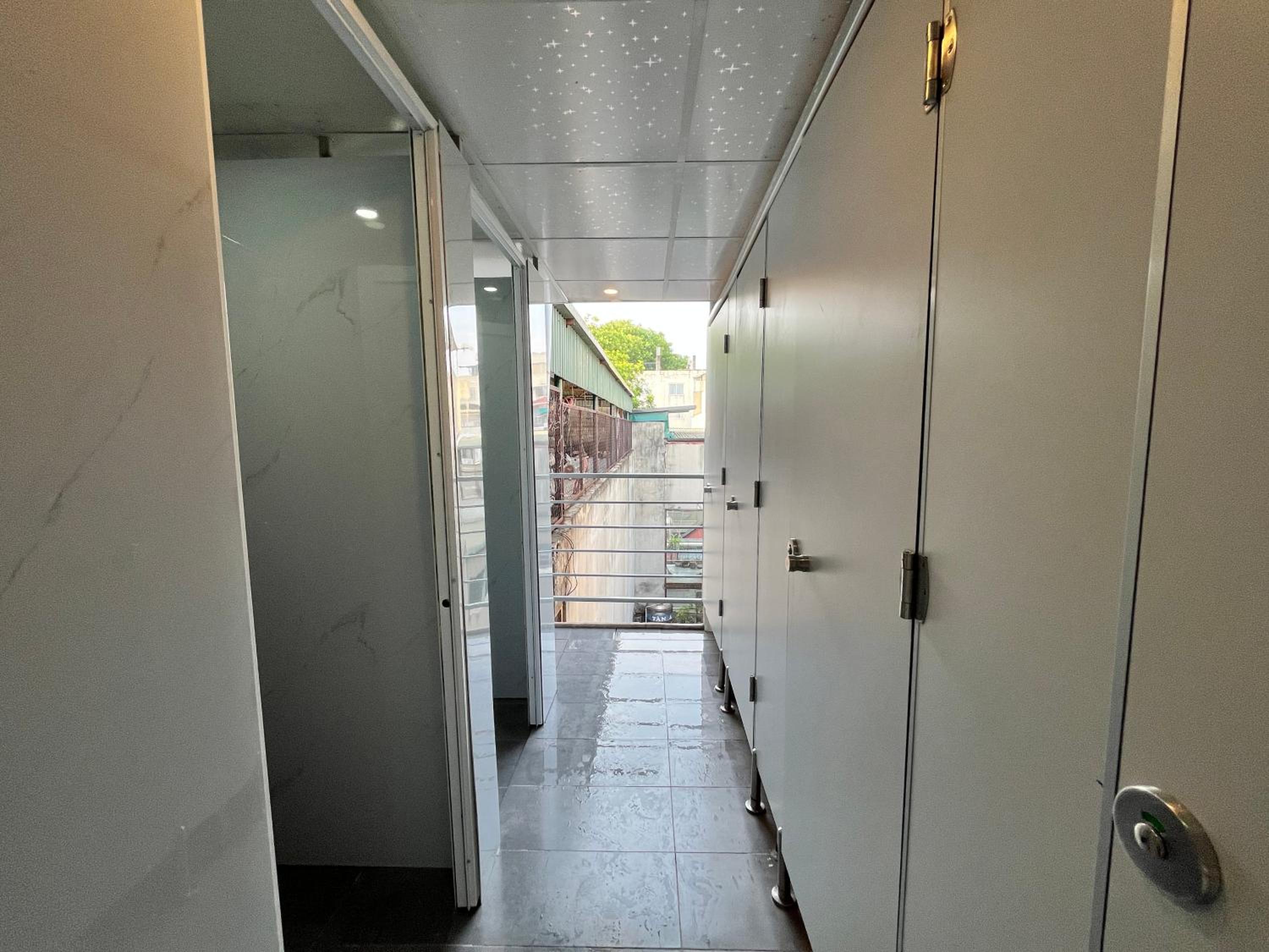 Urban Slumber Hostel
