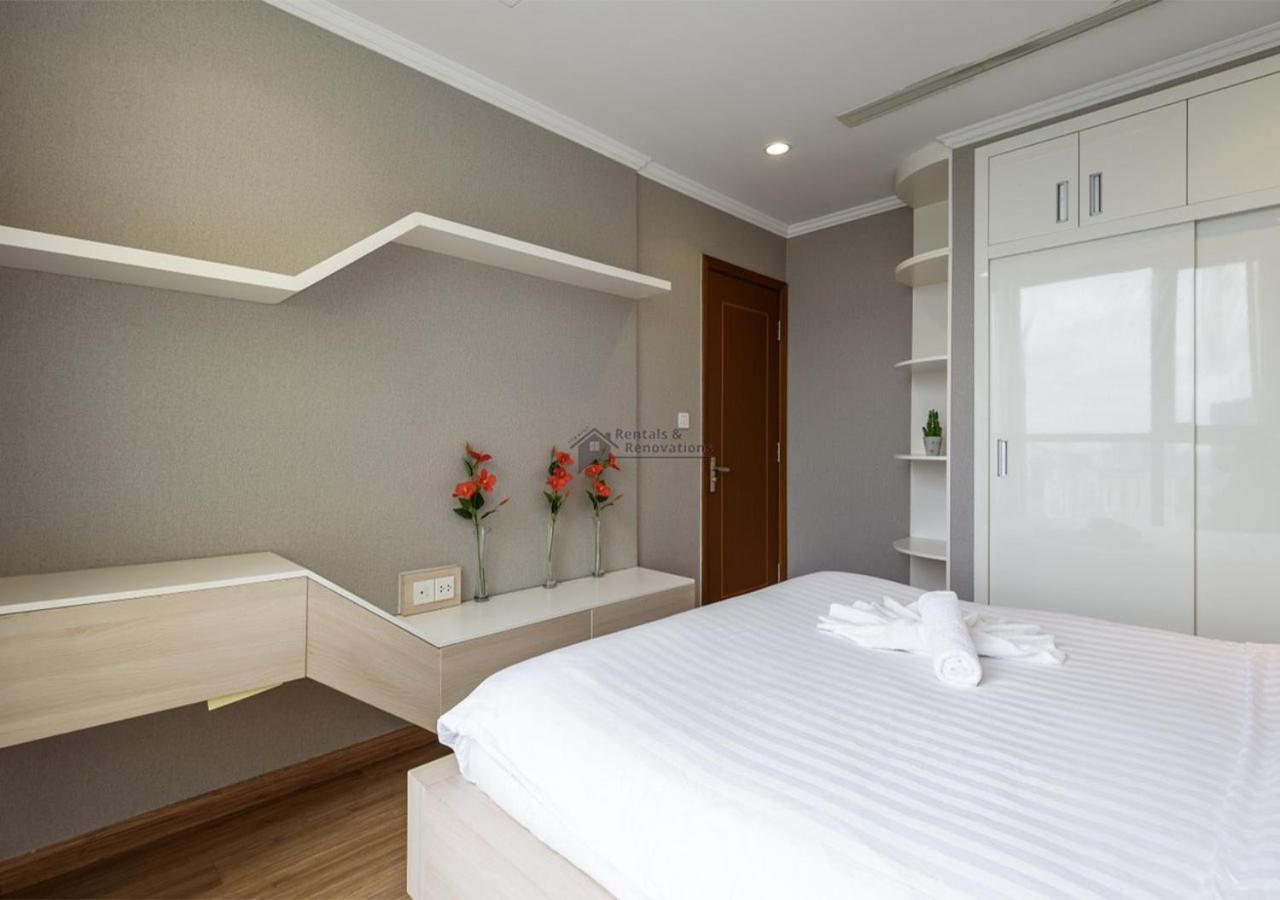 The landmark 81 Apartments & The landmark Luxury Vinhomes Apartments