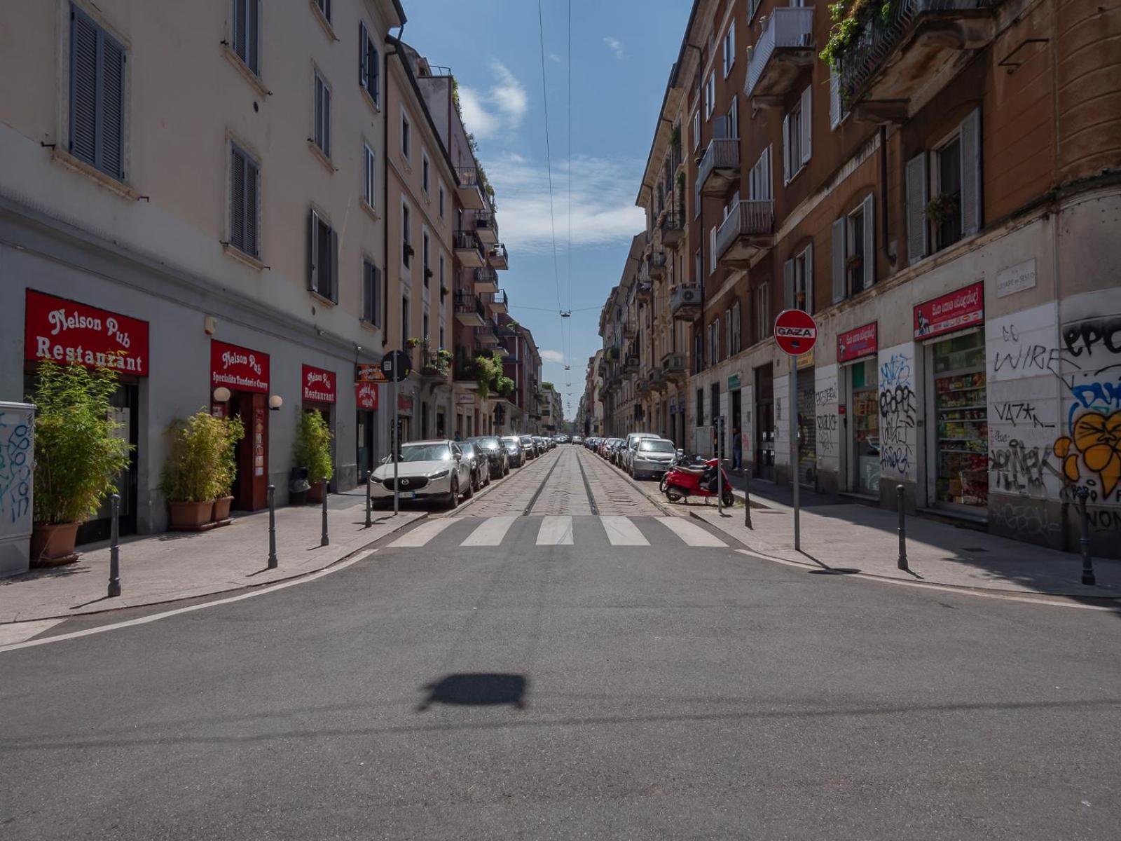 I Host Apartment - Cesare da Sesto 23