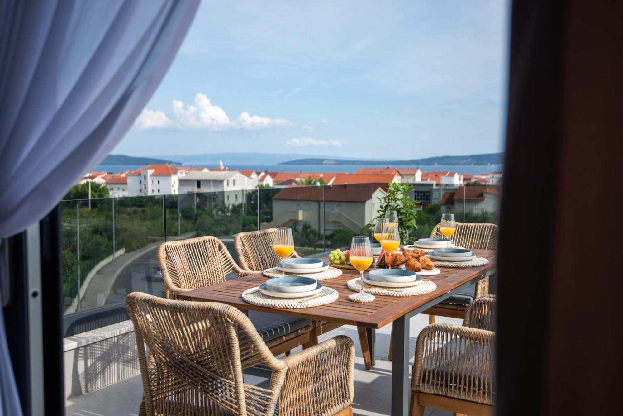 Villa Amare Apartments