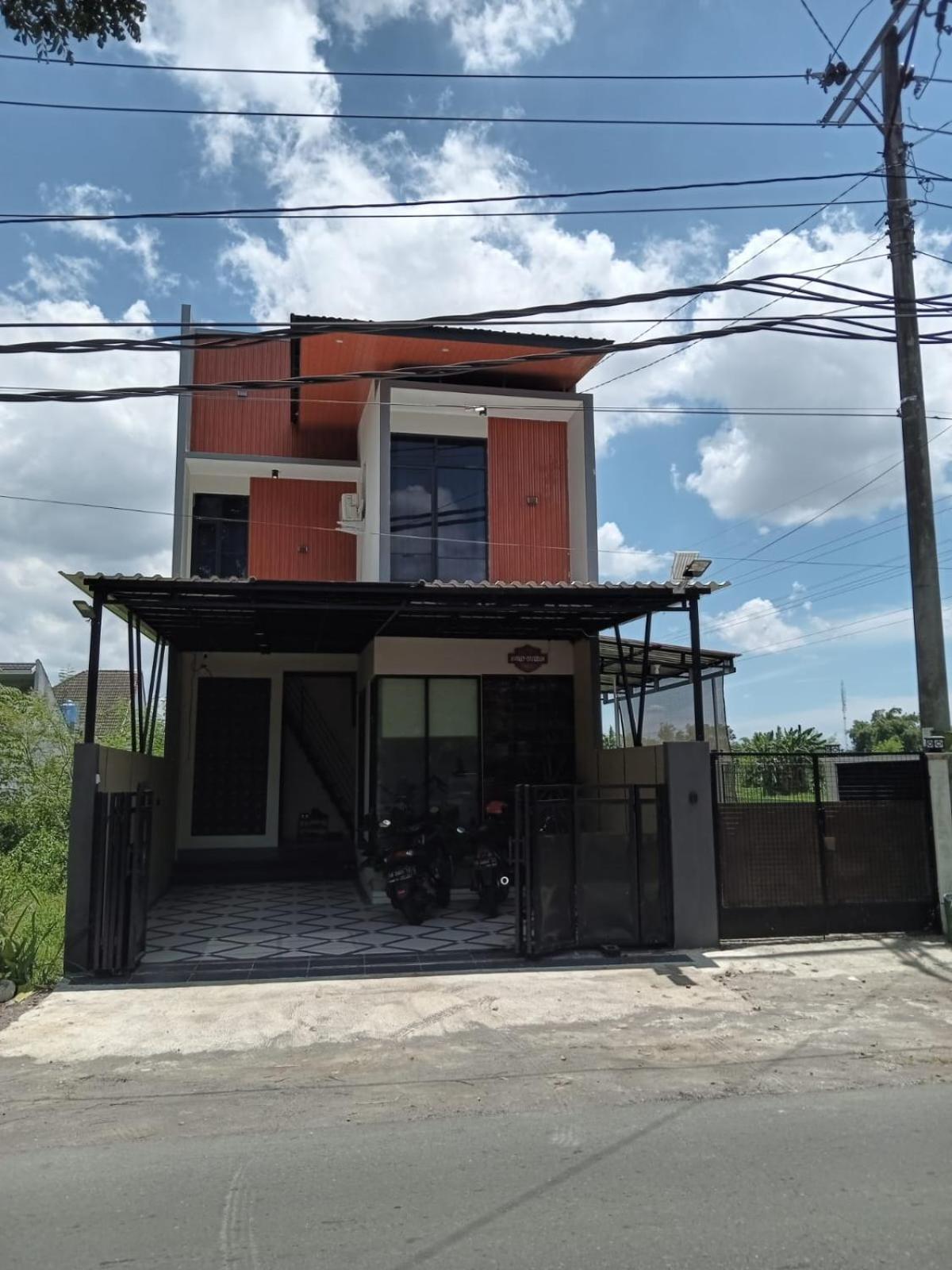 Homestay Elea by Adiputra view 4