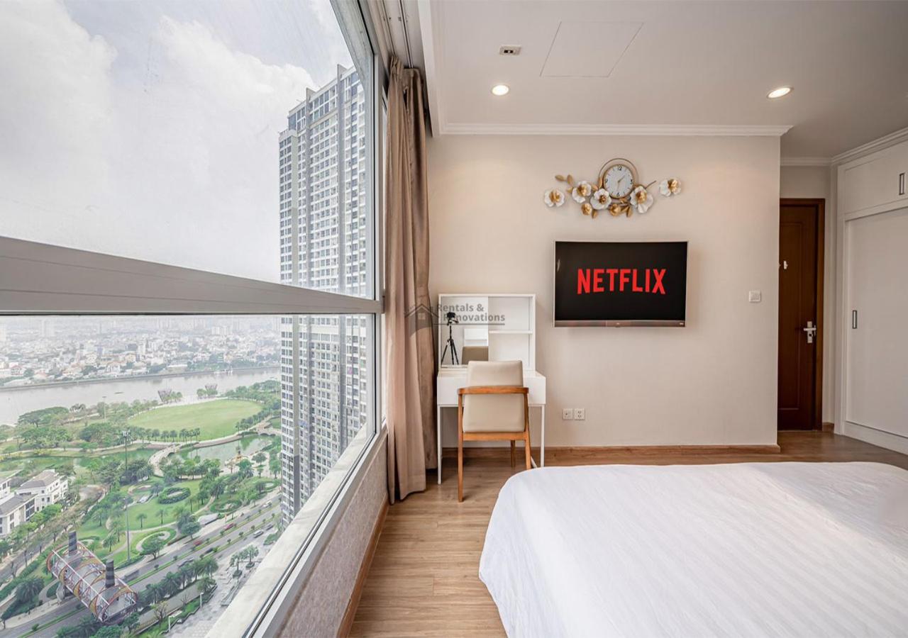 The landmark 81 Apartments & The landmark Luxury Vinhomes Apartments