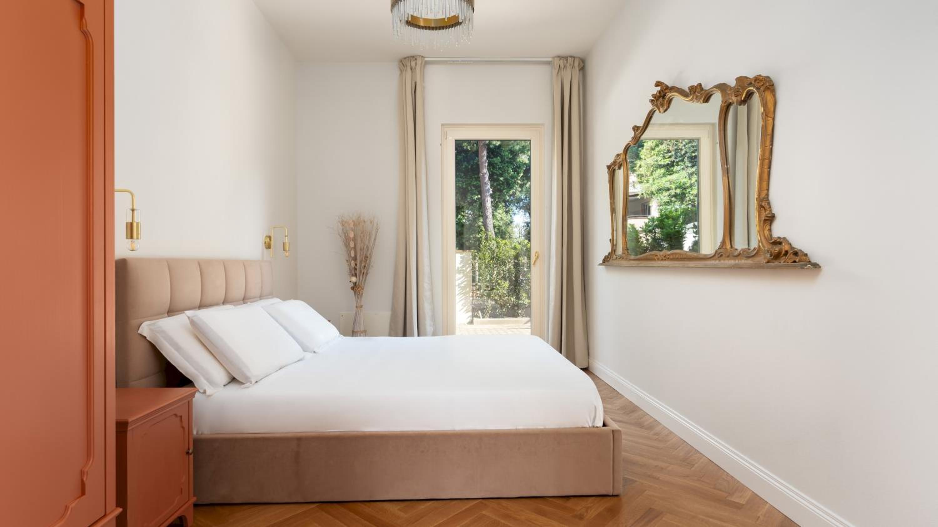 CASA AMARE 4&2, Emma Villas view 3