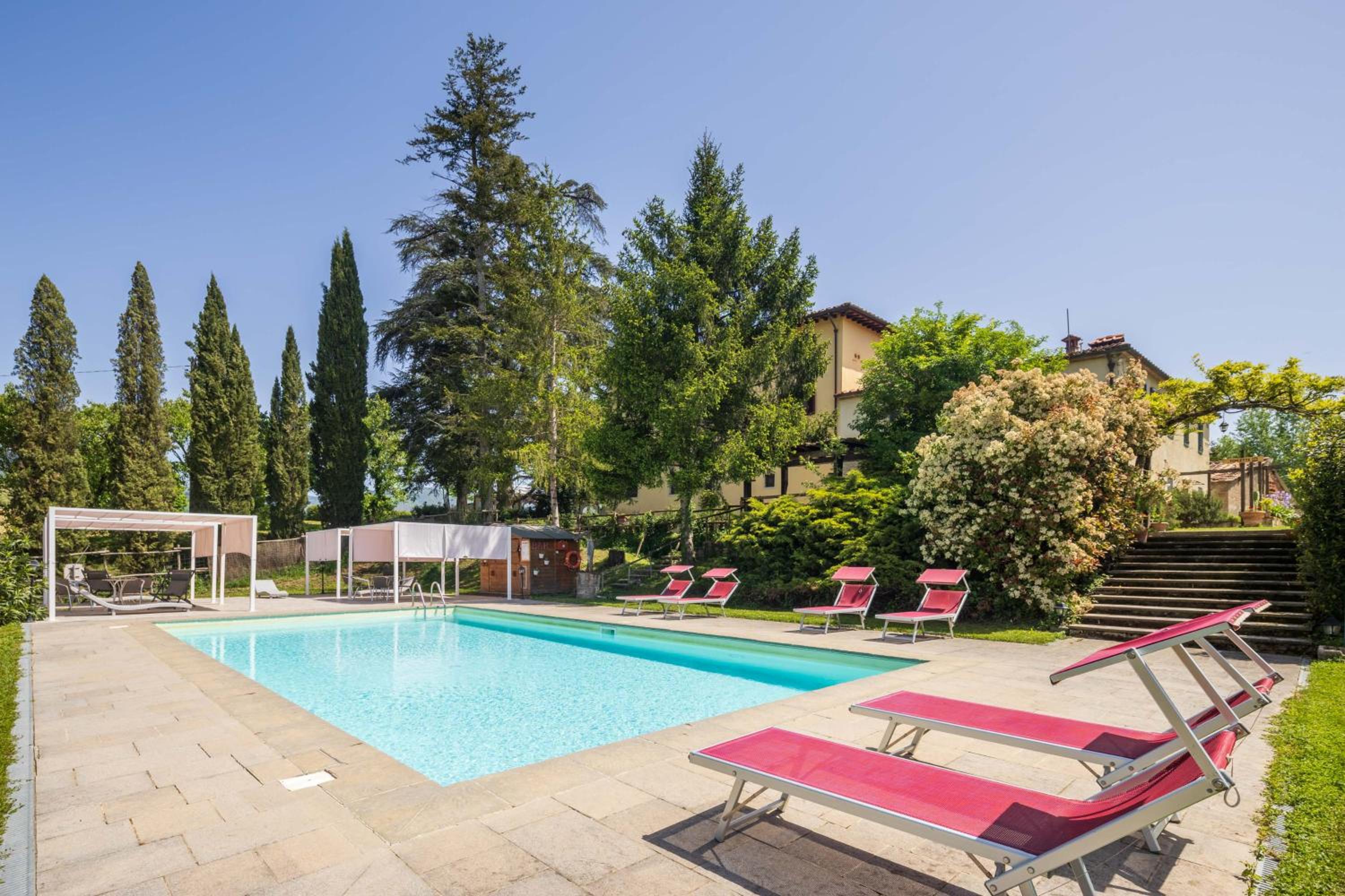Villa la Topaia by VacaVilla view 2