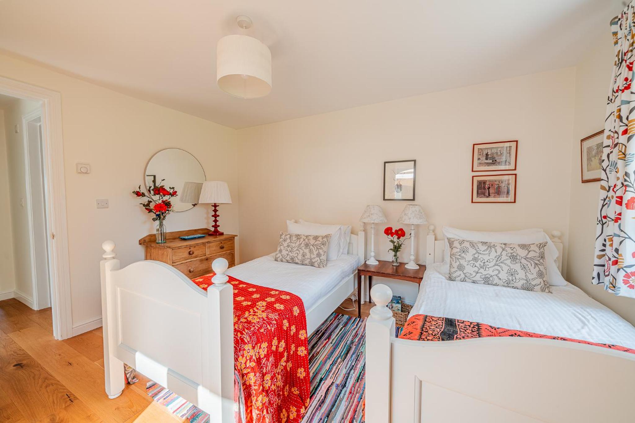 Beautiful Cottage in Brockenhurst with Forest View