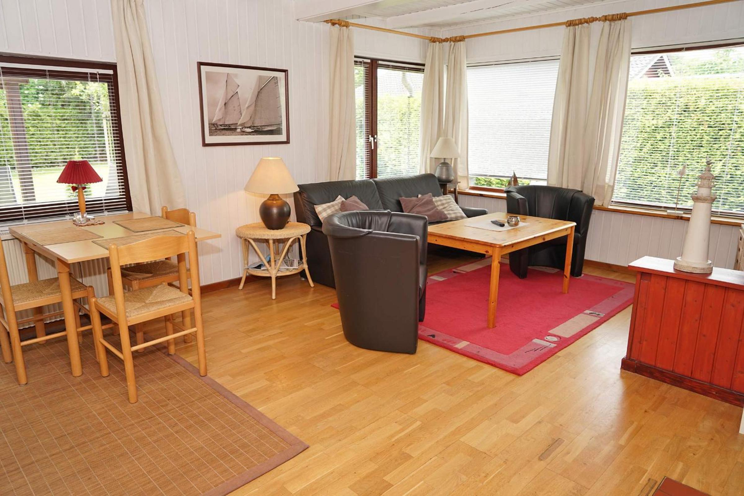Blockhaus mit viel Platz und grossem Grundstück