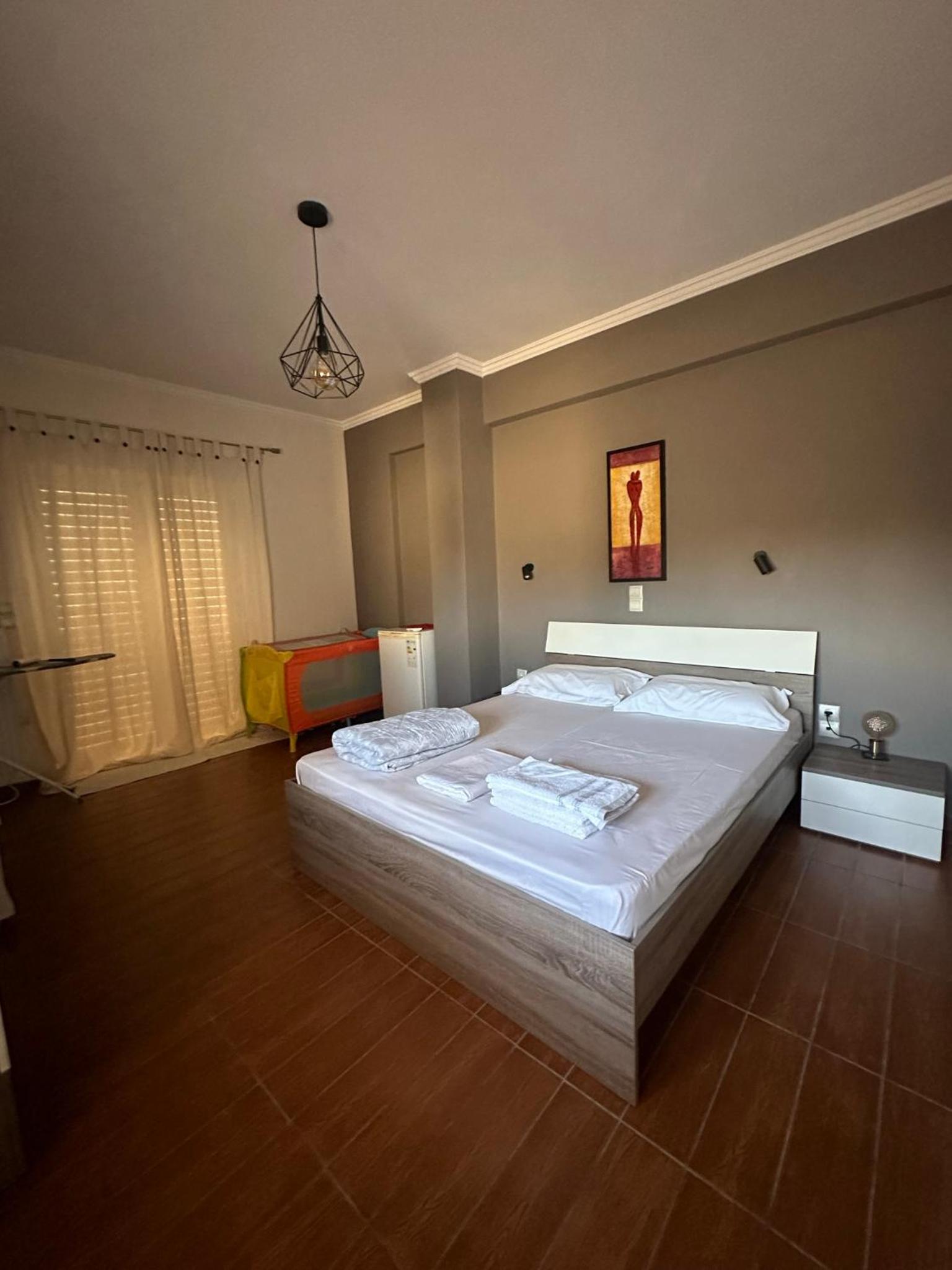 A cozy whole house near the airport and the beach view 3