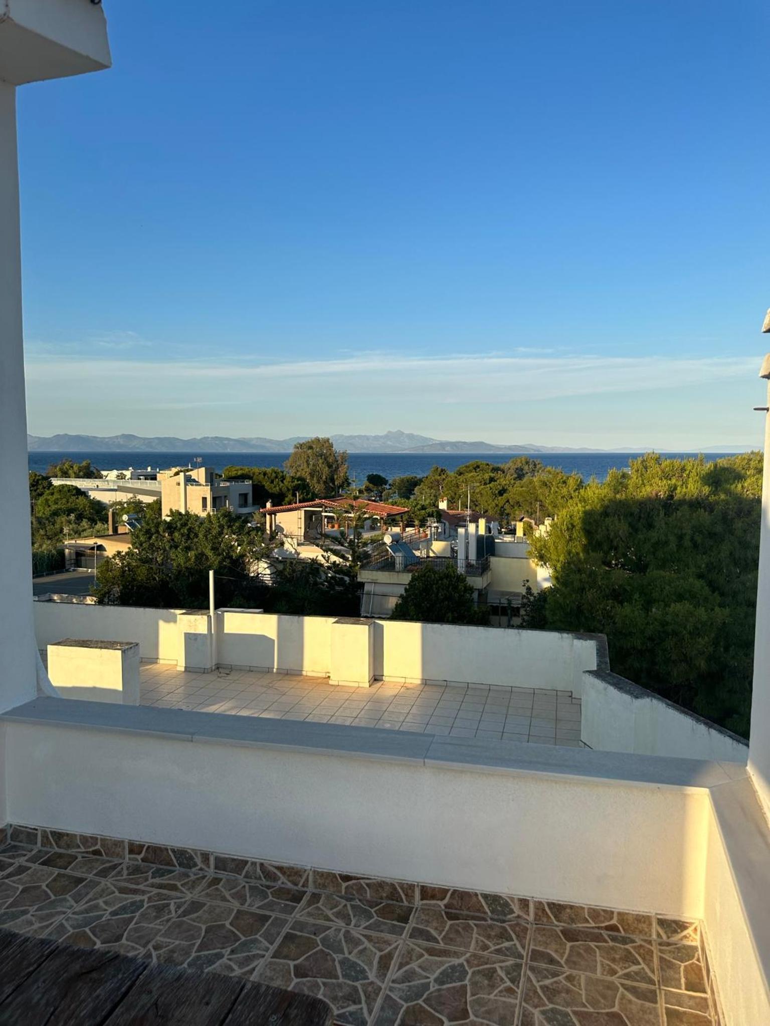 A cozy whole house near the airport and the beach view 5