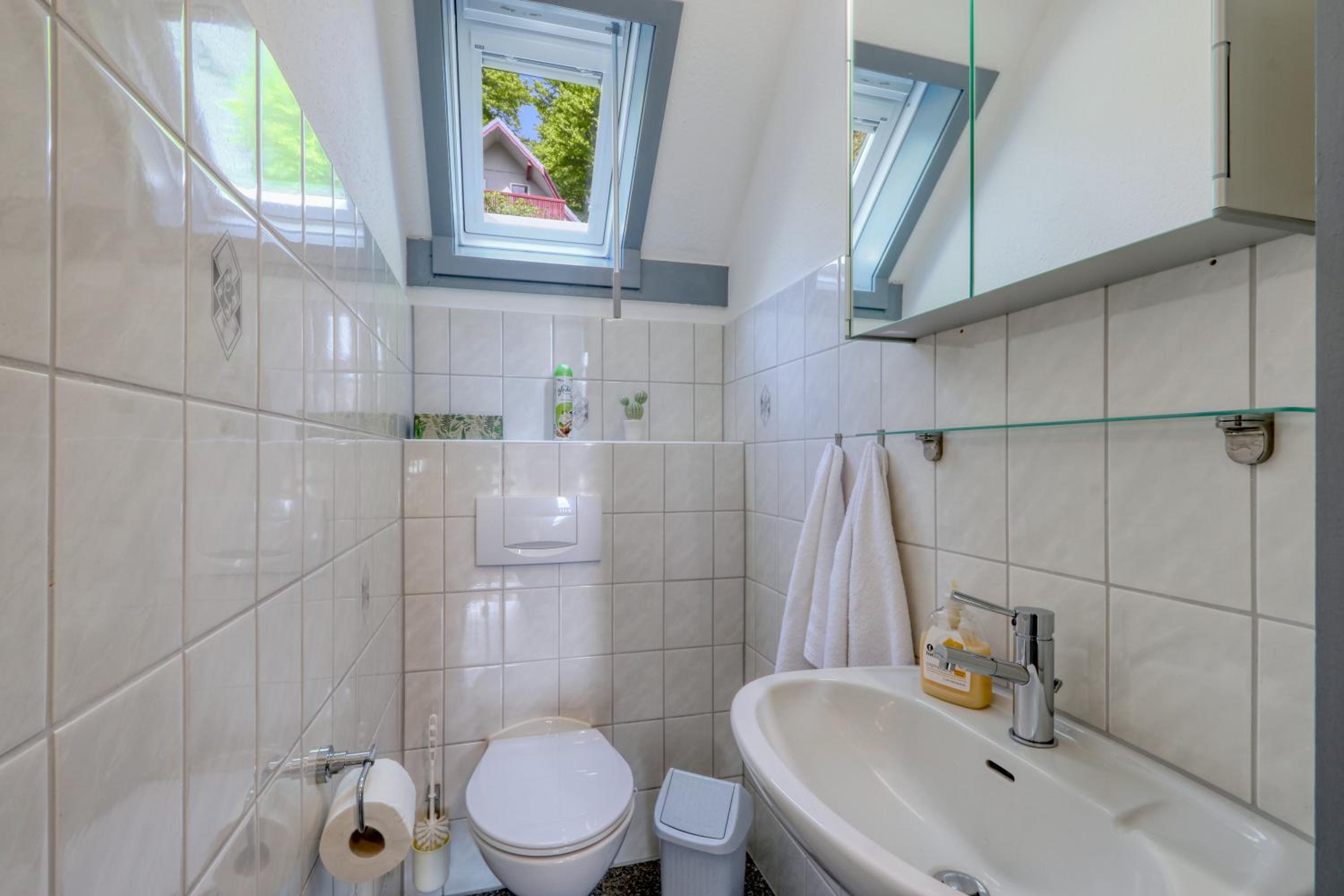 Ferienhaus 22 mit Seeblick und Garten bis 6 Personen