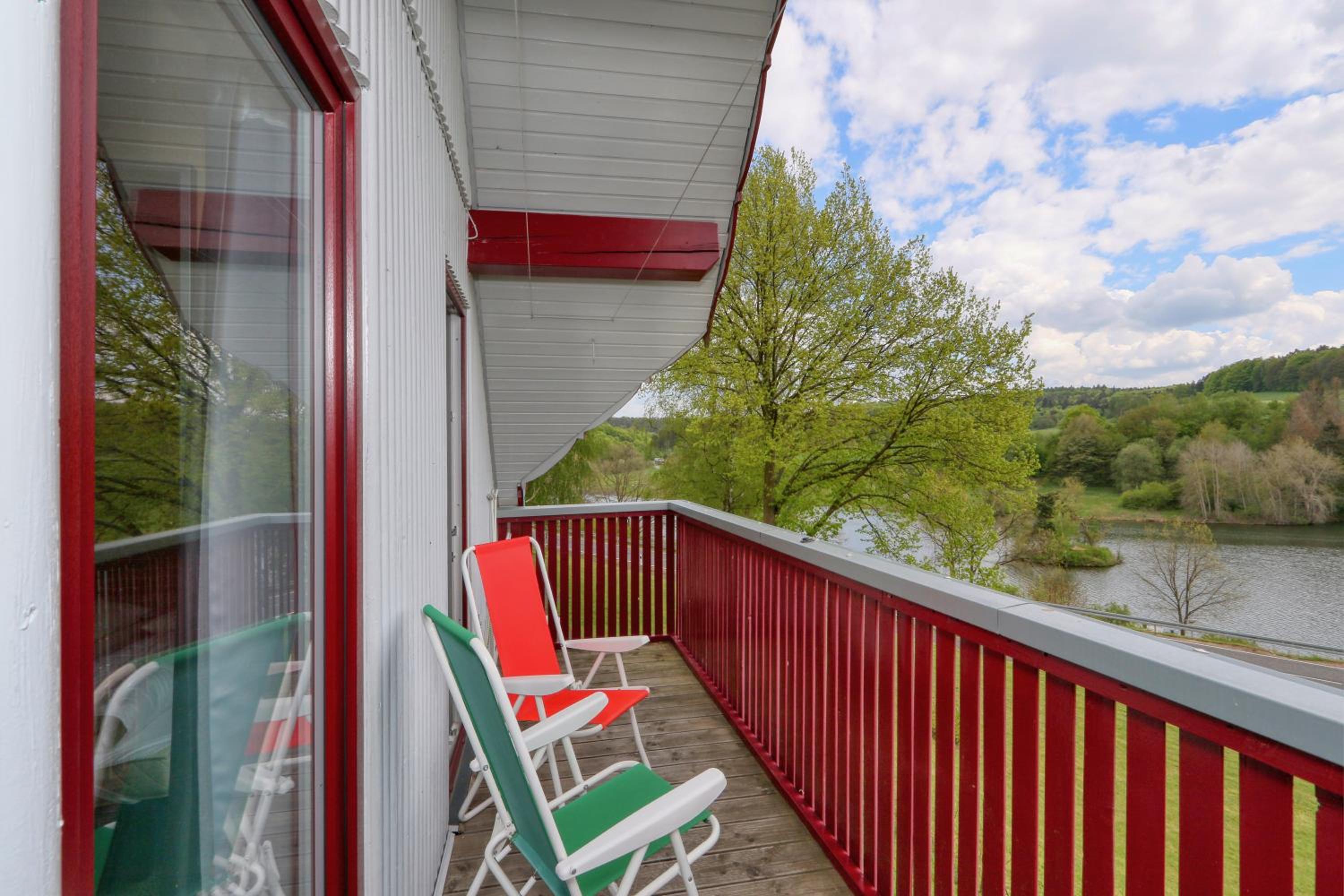 Ferienhaus 22 mit Seeblick und Garten bis 6 Personen