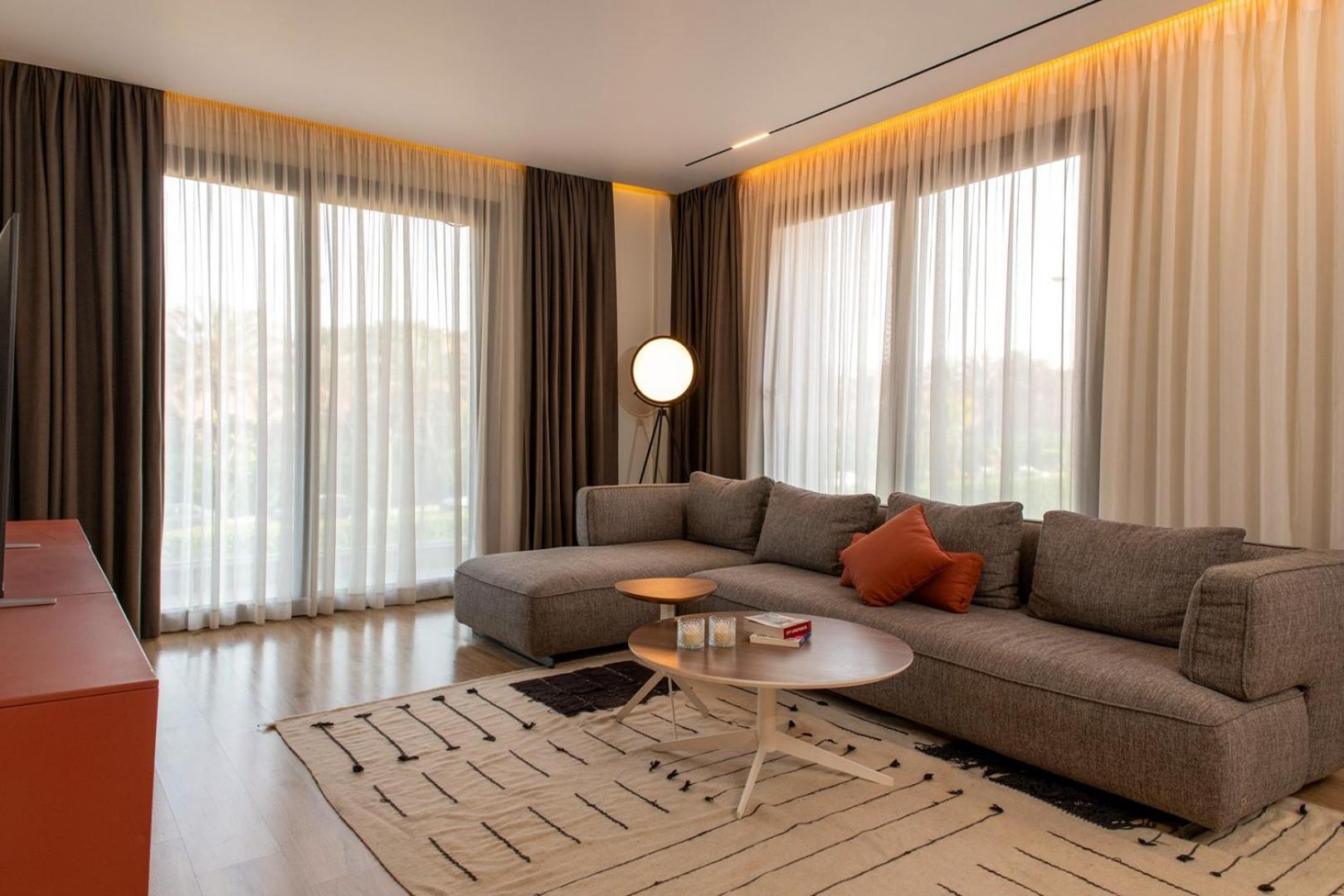 New Cairo, Silver Palm, Sequoia