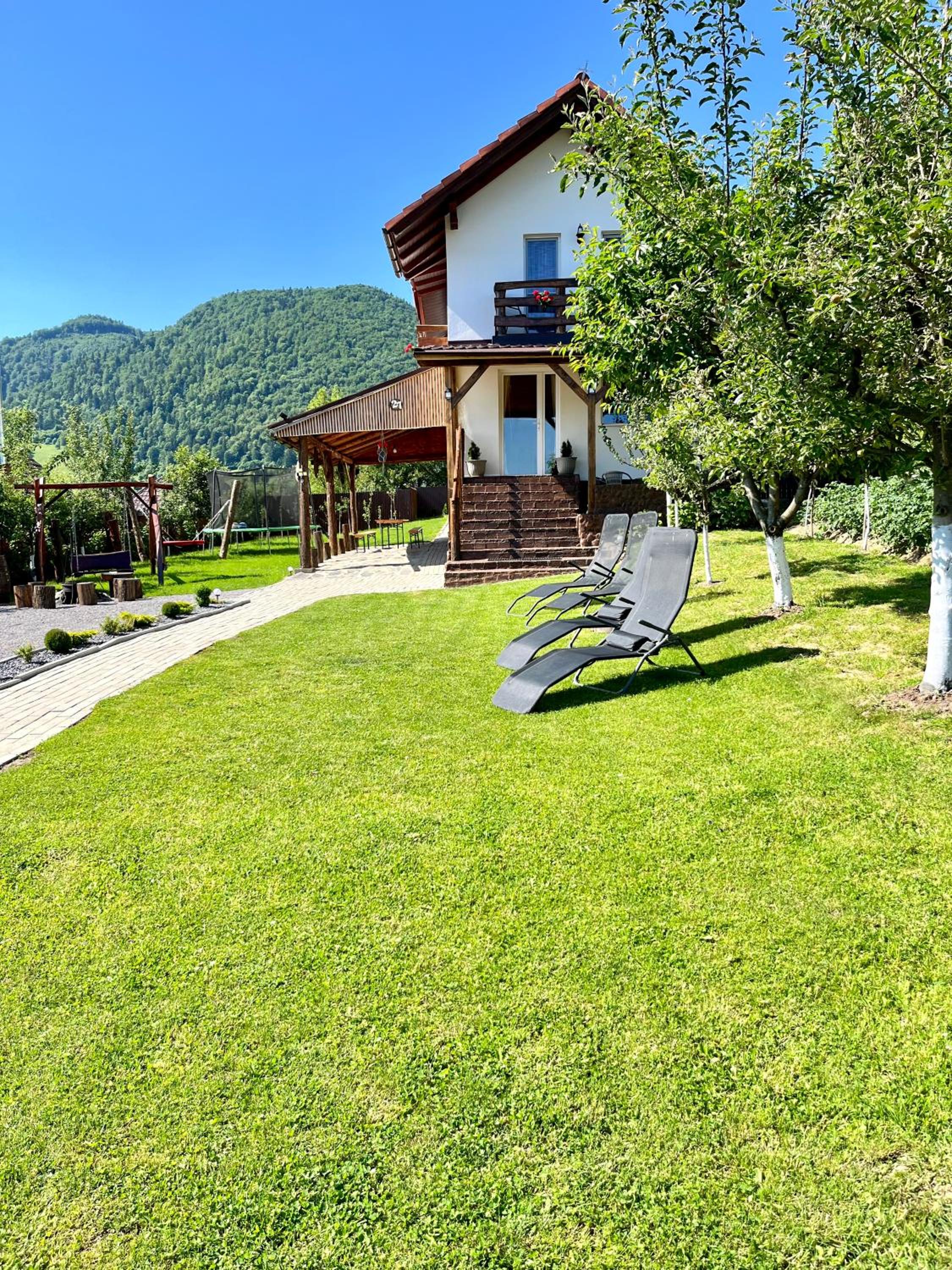 Casa de sub Horă view 4