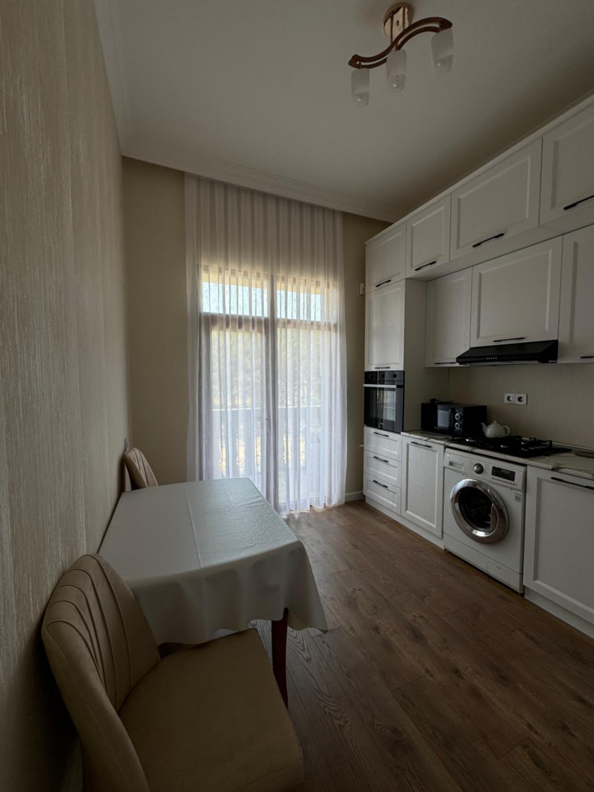 Bulvar Kristal apartment