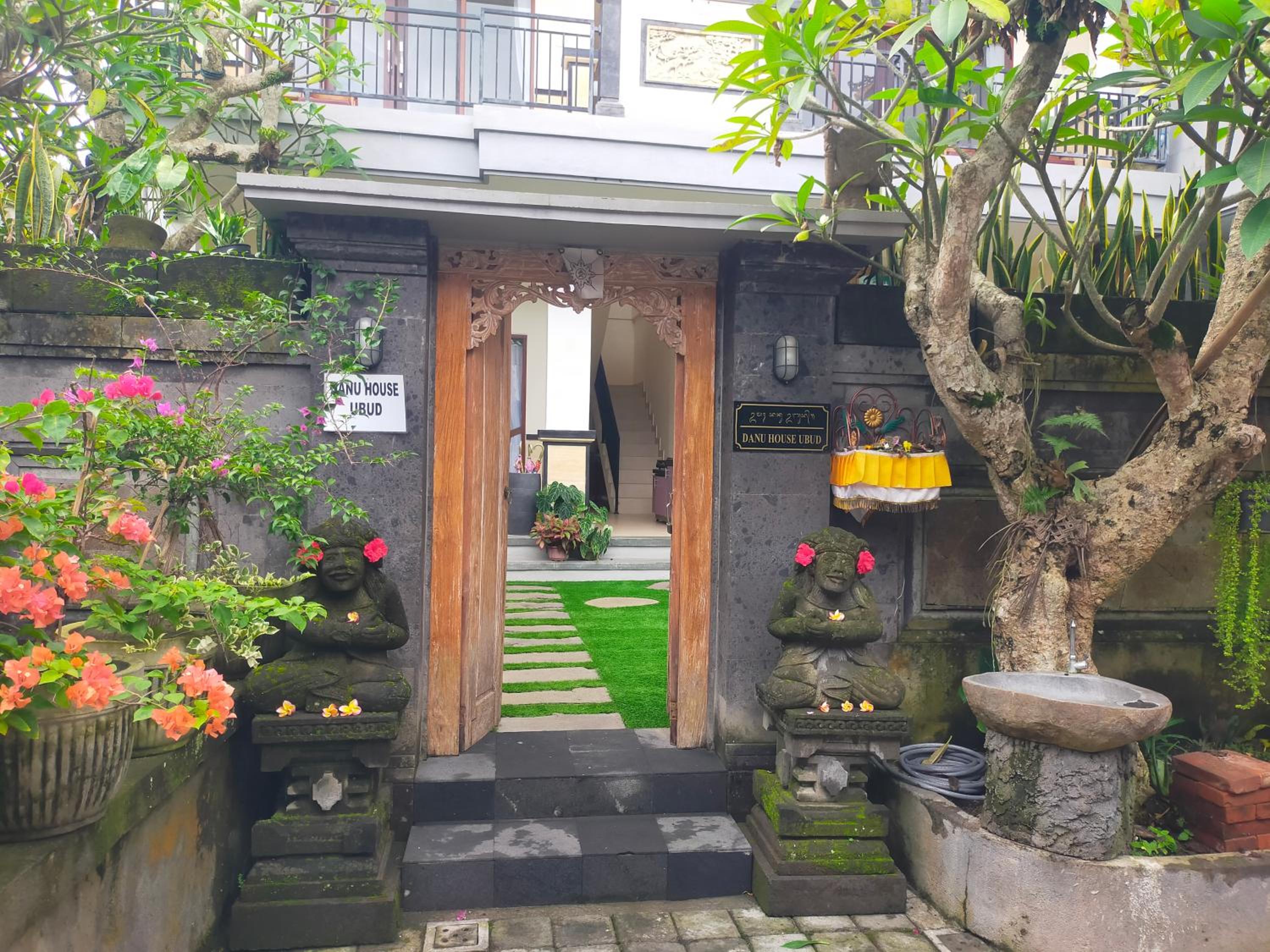 DANU HOUSE UBUD view 3
