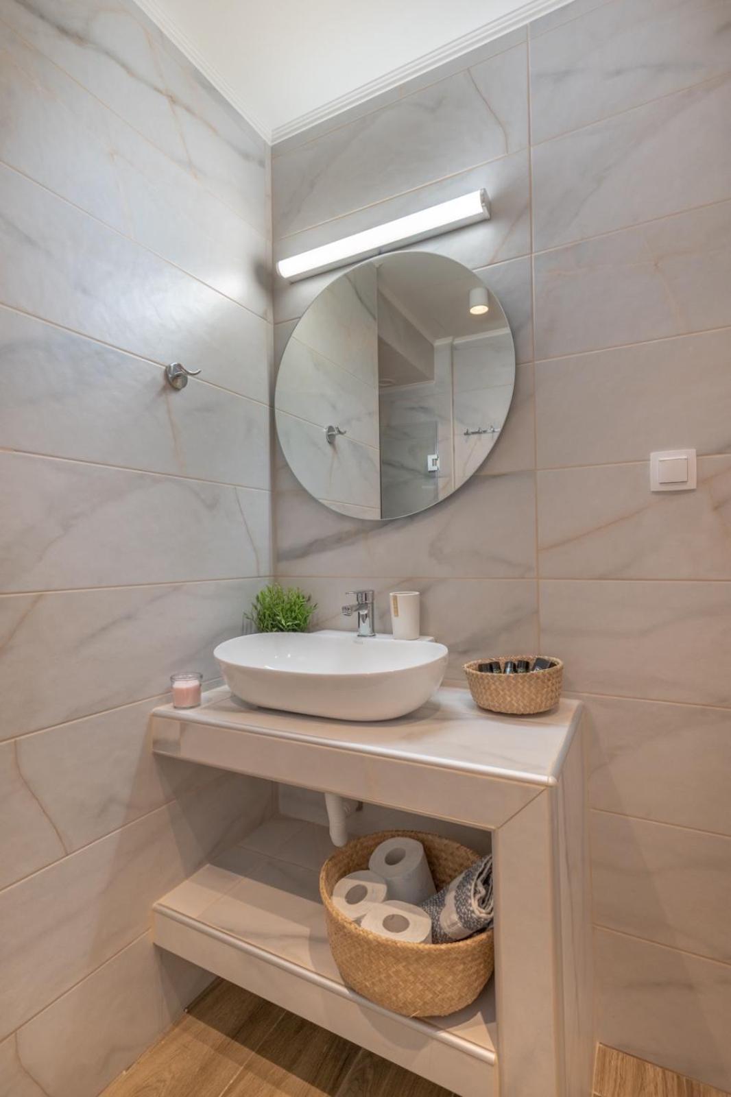 Evdokia Luxurious Living
