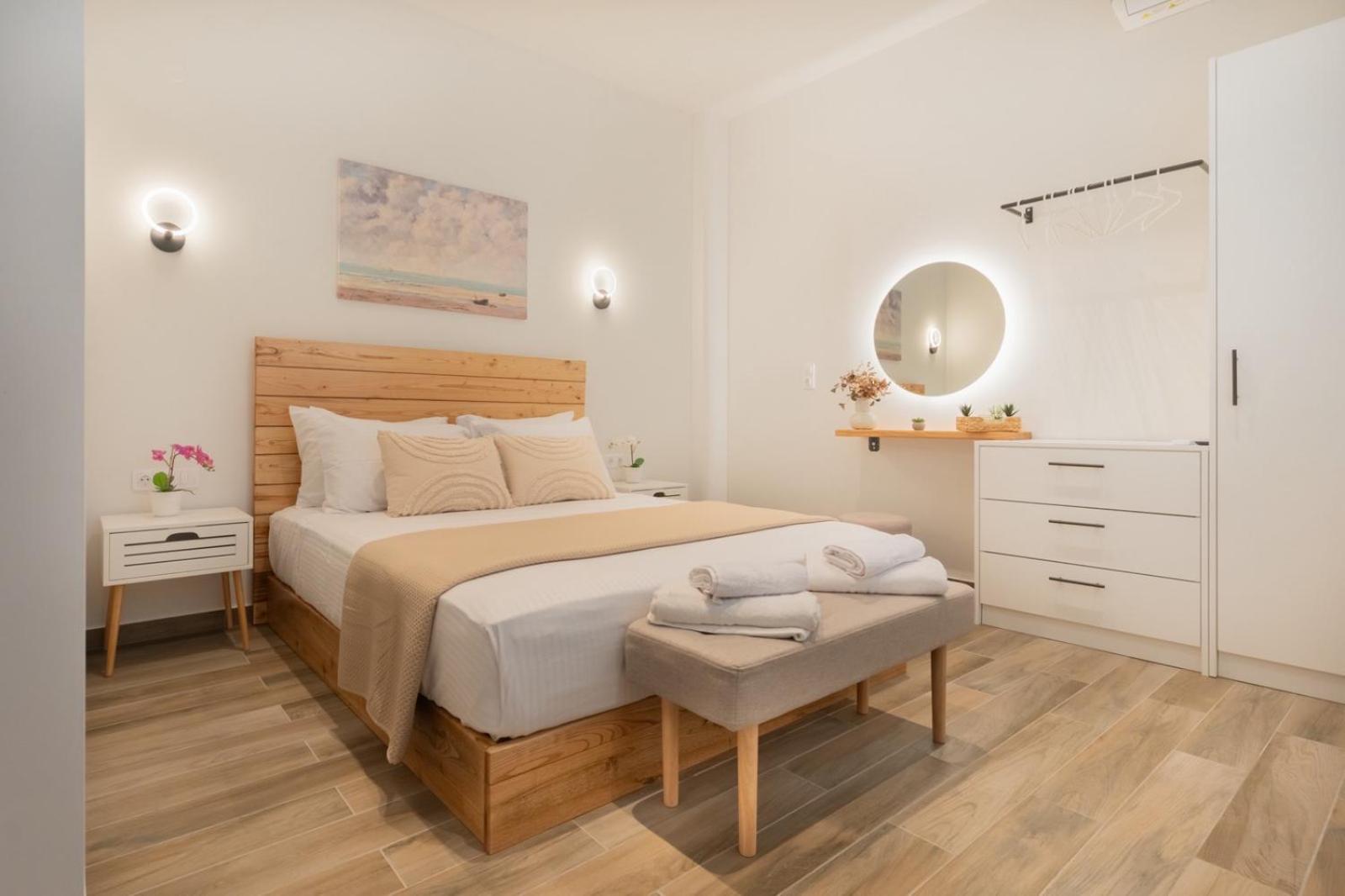 Evdokia Luxurious Living