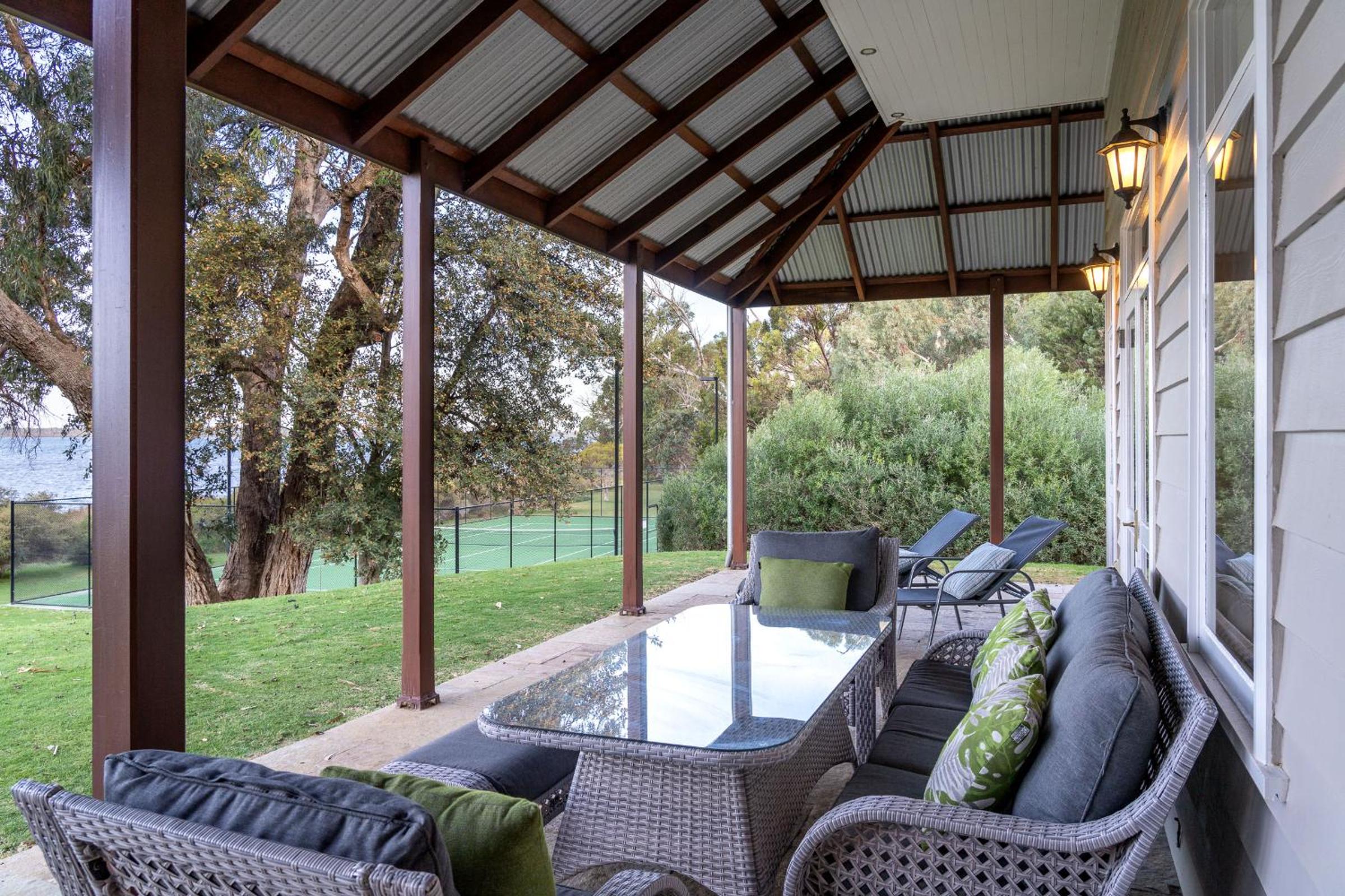 Allandale I Private Properties
