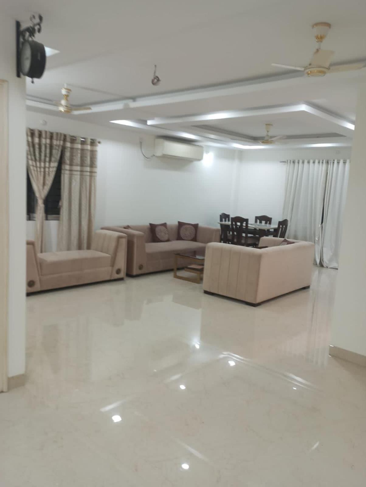 Banjara hills rd 12 , 2 bhk fully furnished Royal Suites Private Building view 4