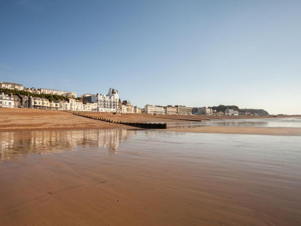 Sea Mist - Hastings view 3