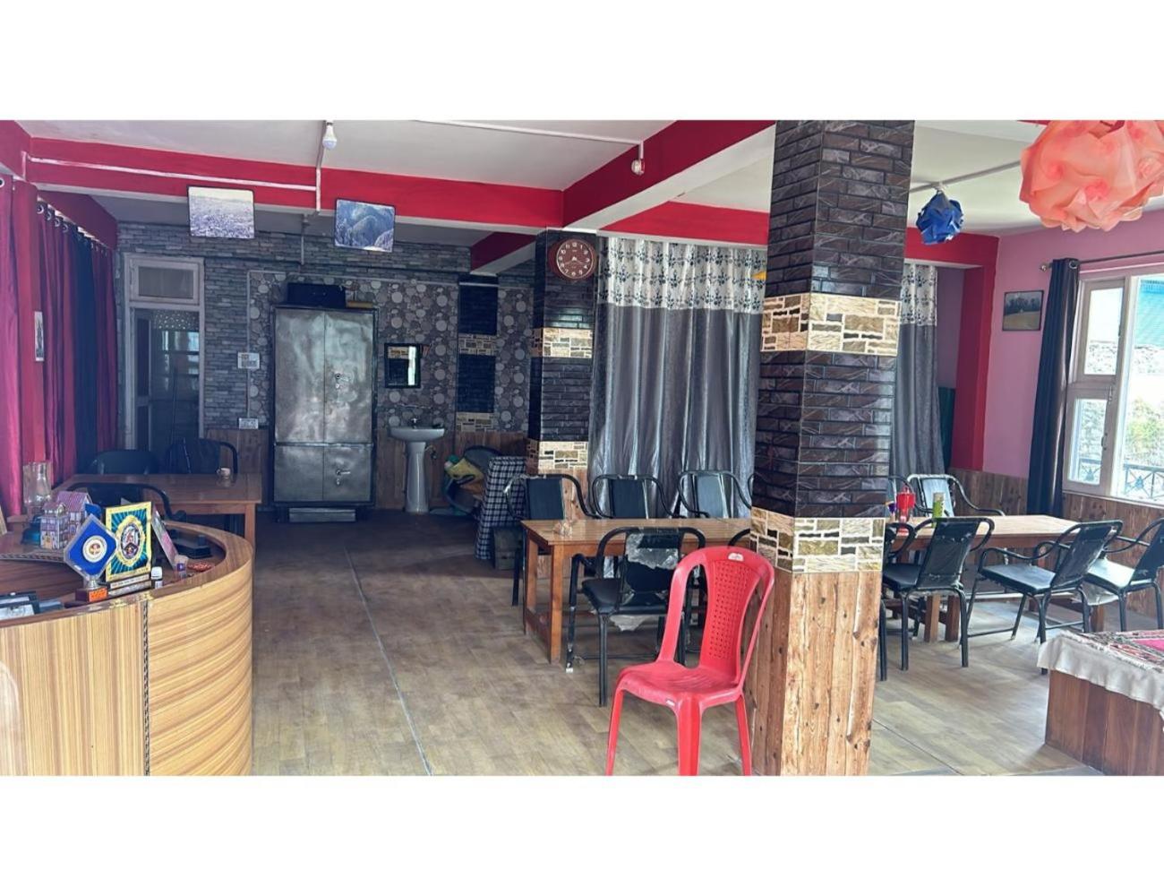 Anjali Home Stay, Jibhi view 3