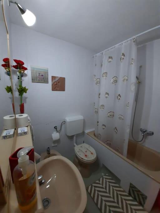 MAK studio apartment