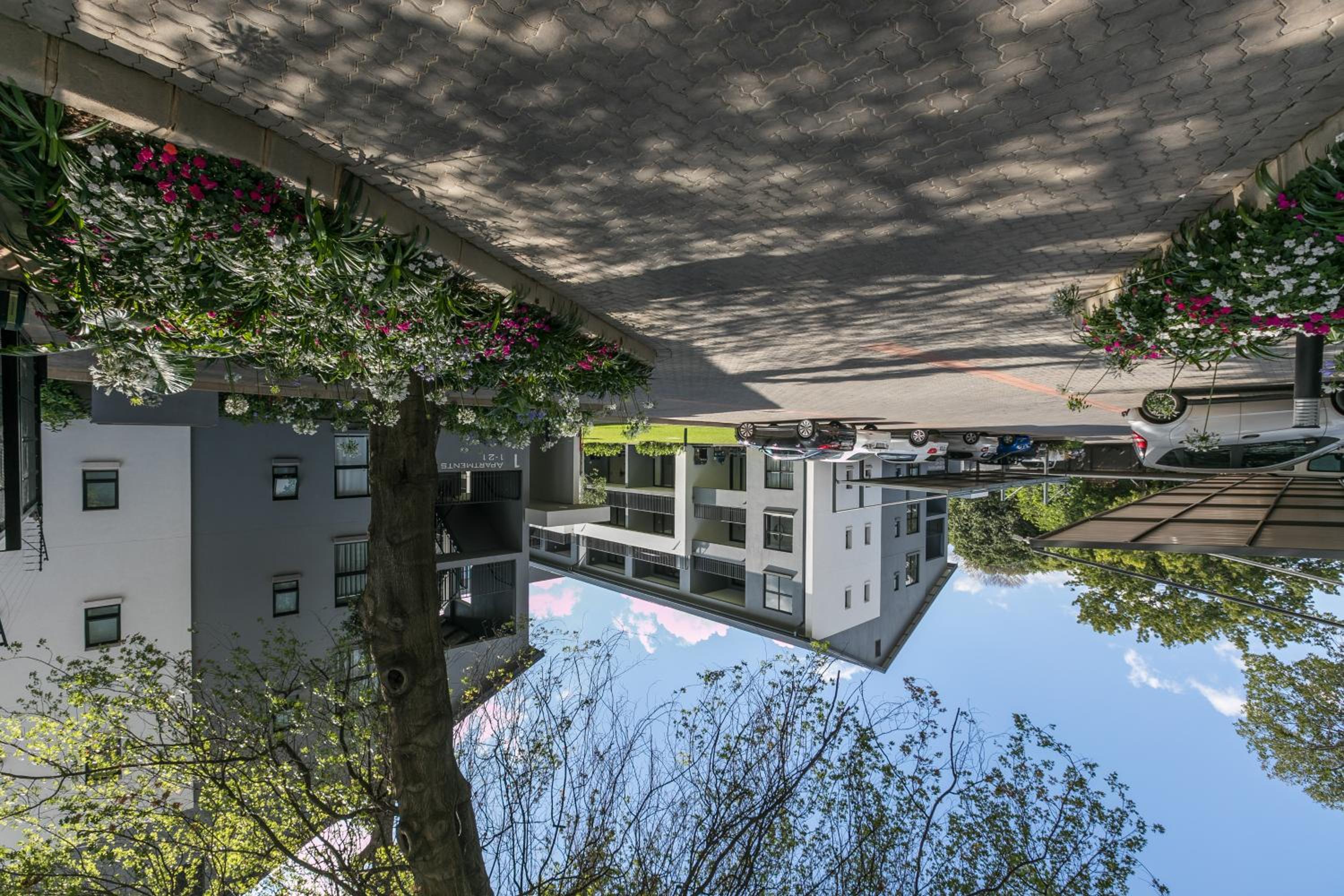 Hotel Atholl Gate Suites By Ulo