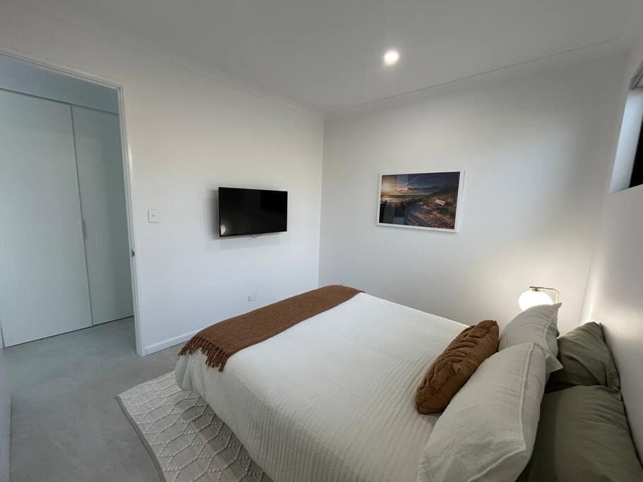 North Coogee Escape 2B2B