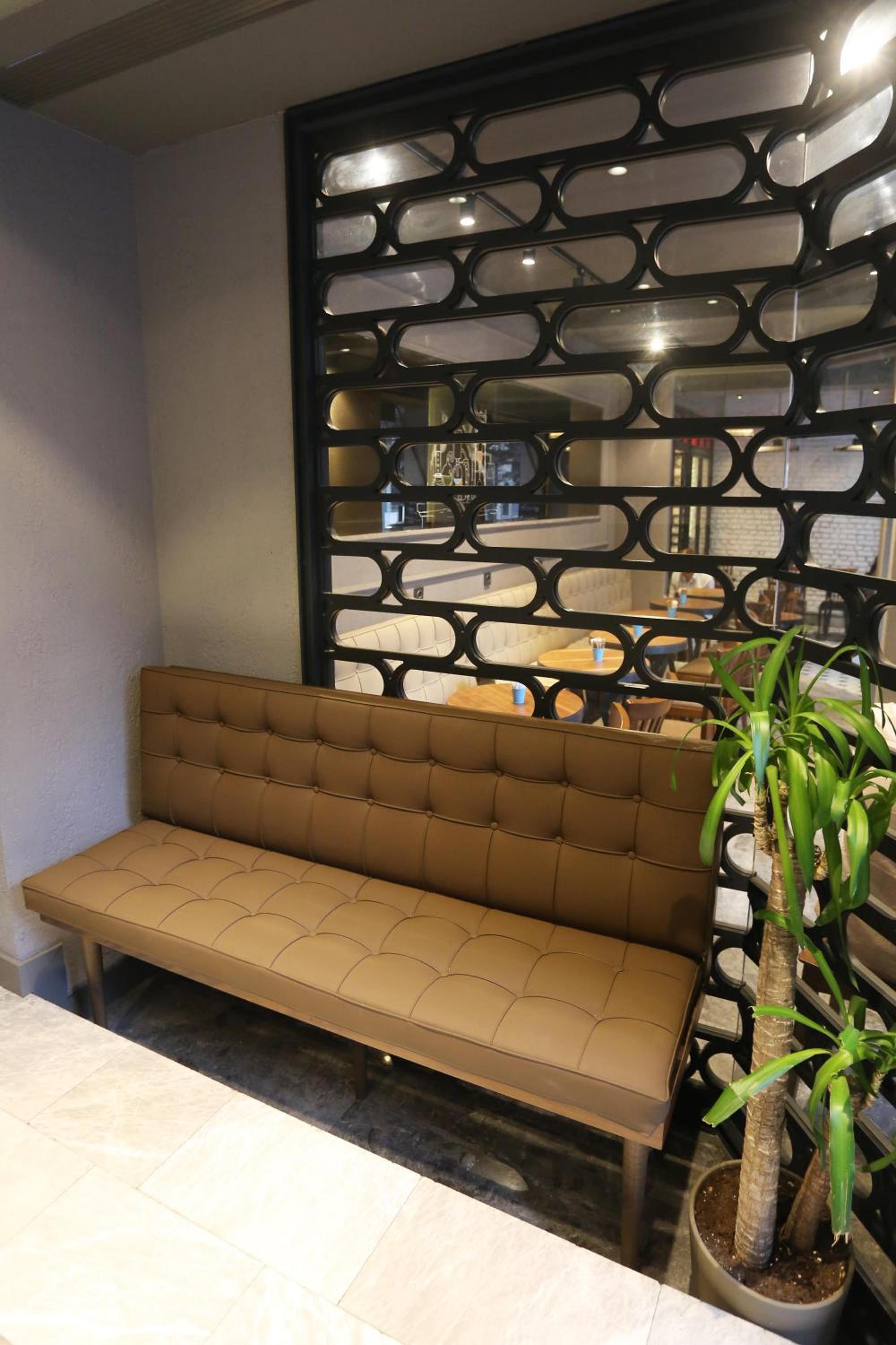 Taksim Premium Hotel - Image 30